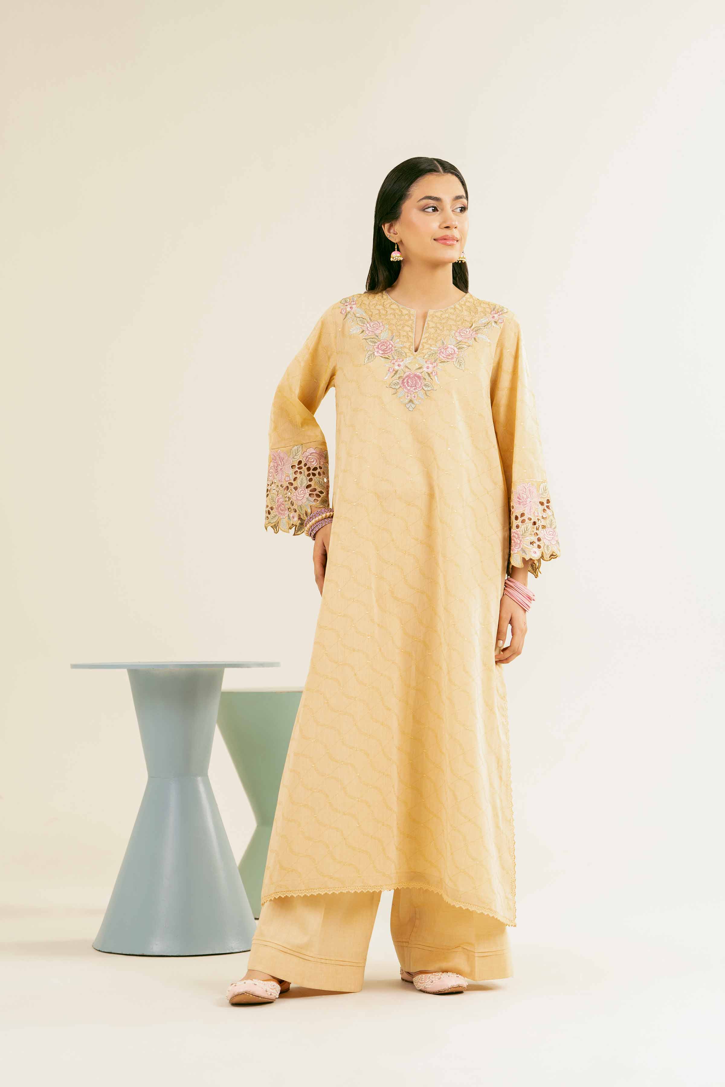 2 Piece - Embroidered Suit - PE25-104