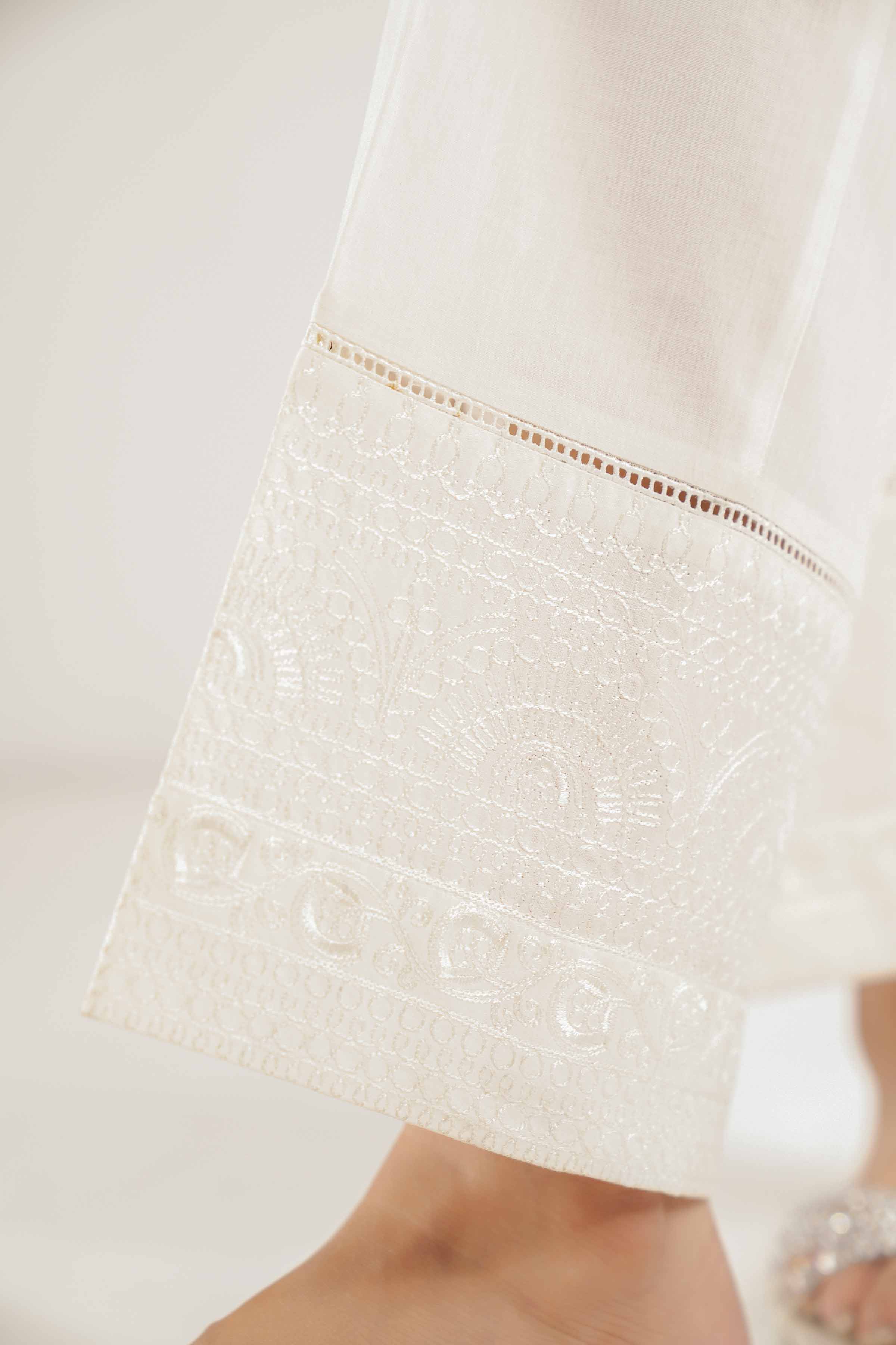 Embroidered Trousers - PE25-105
