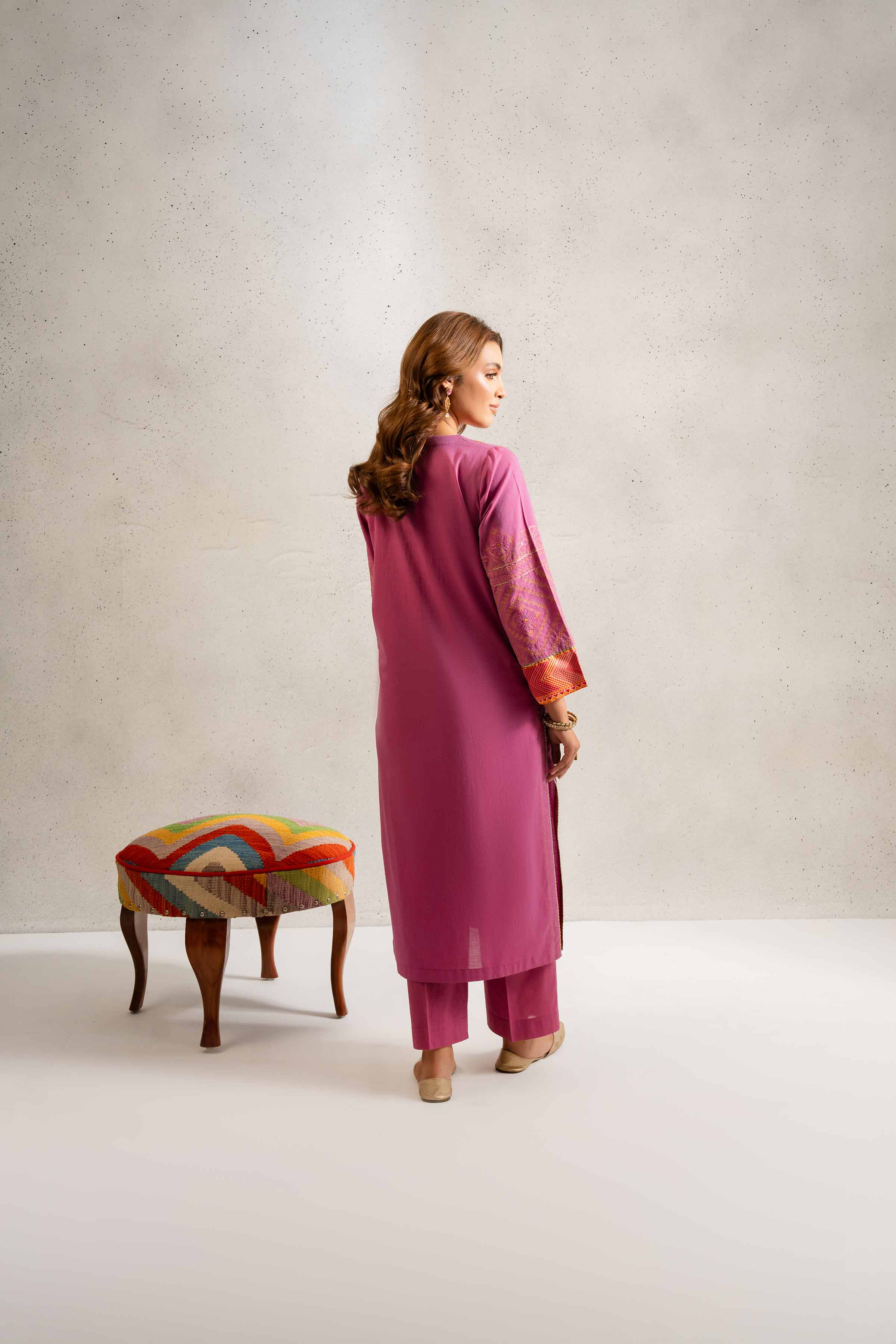 2 Piece - Embroidered Suit - PE25-109