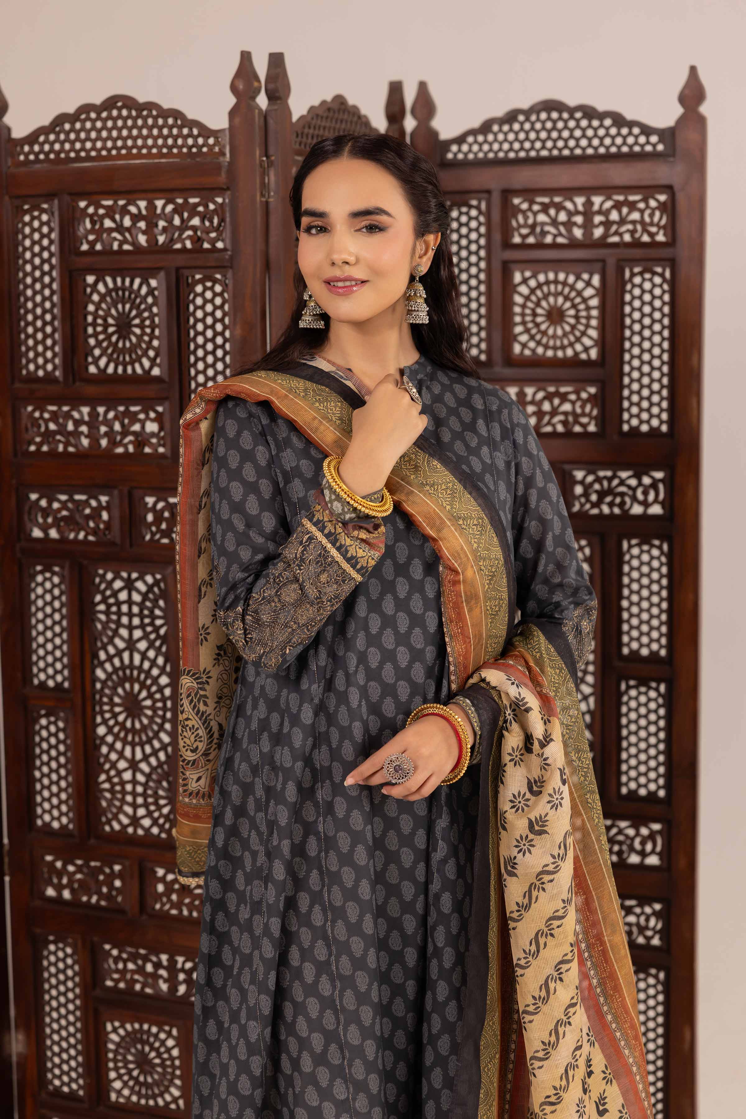 2 Piece - Printed Embroidered Suit - PE25-137
