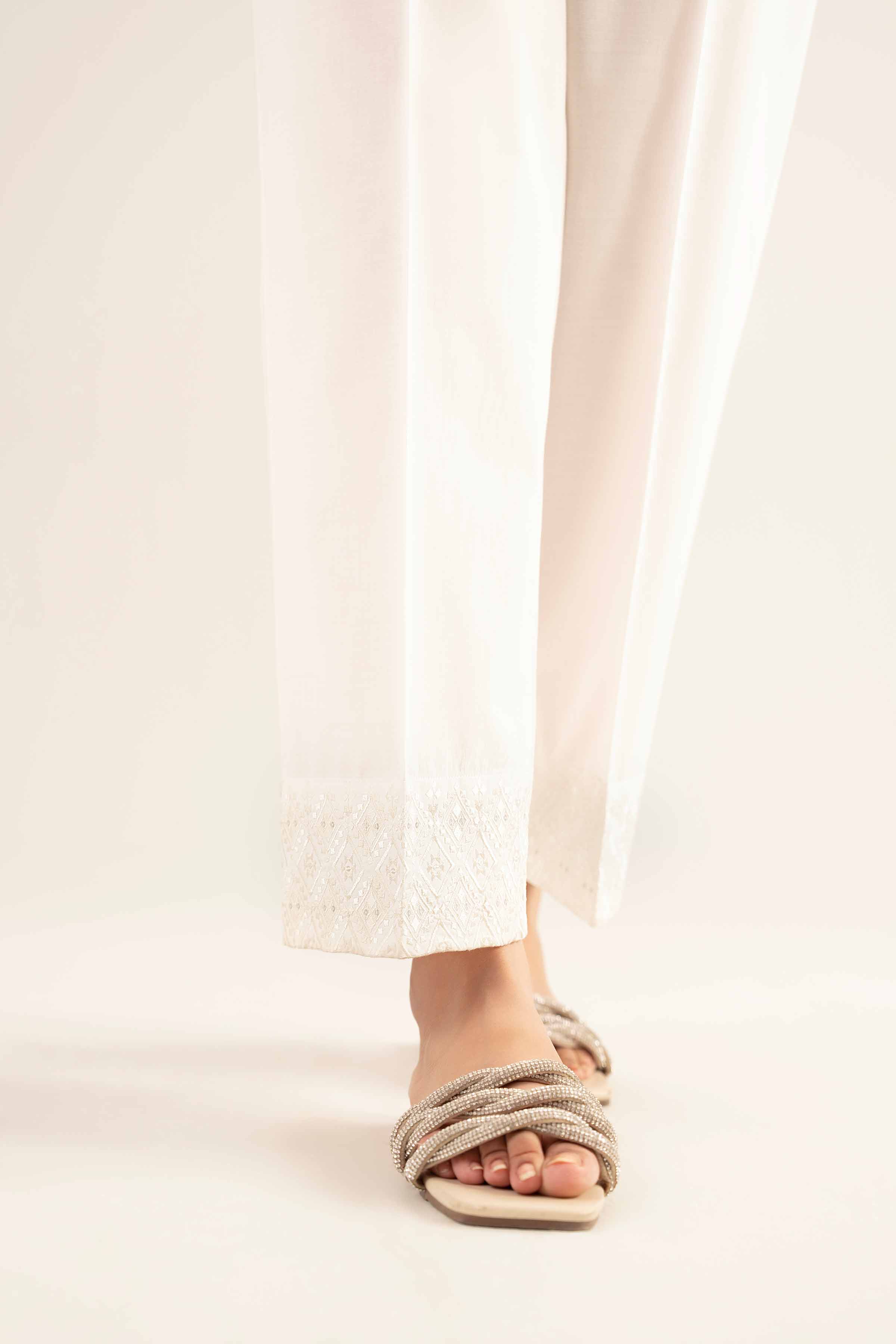 Embroidered Trousers - PE25-155