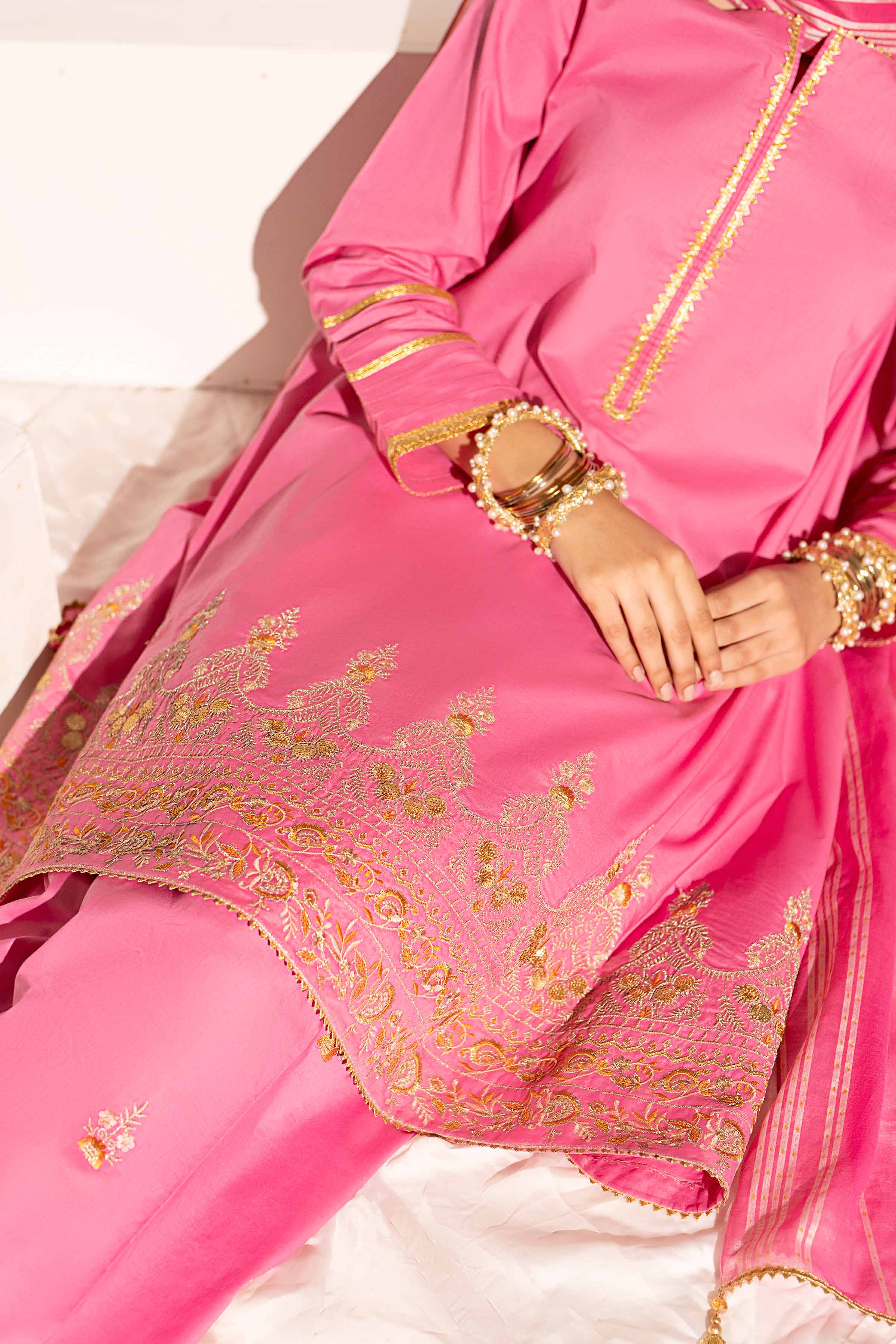 3 Piece - Embroidered Suit - PE25-156