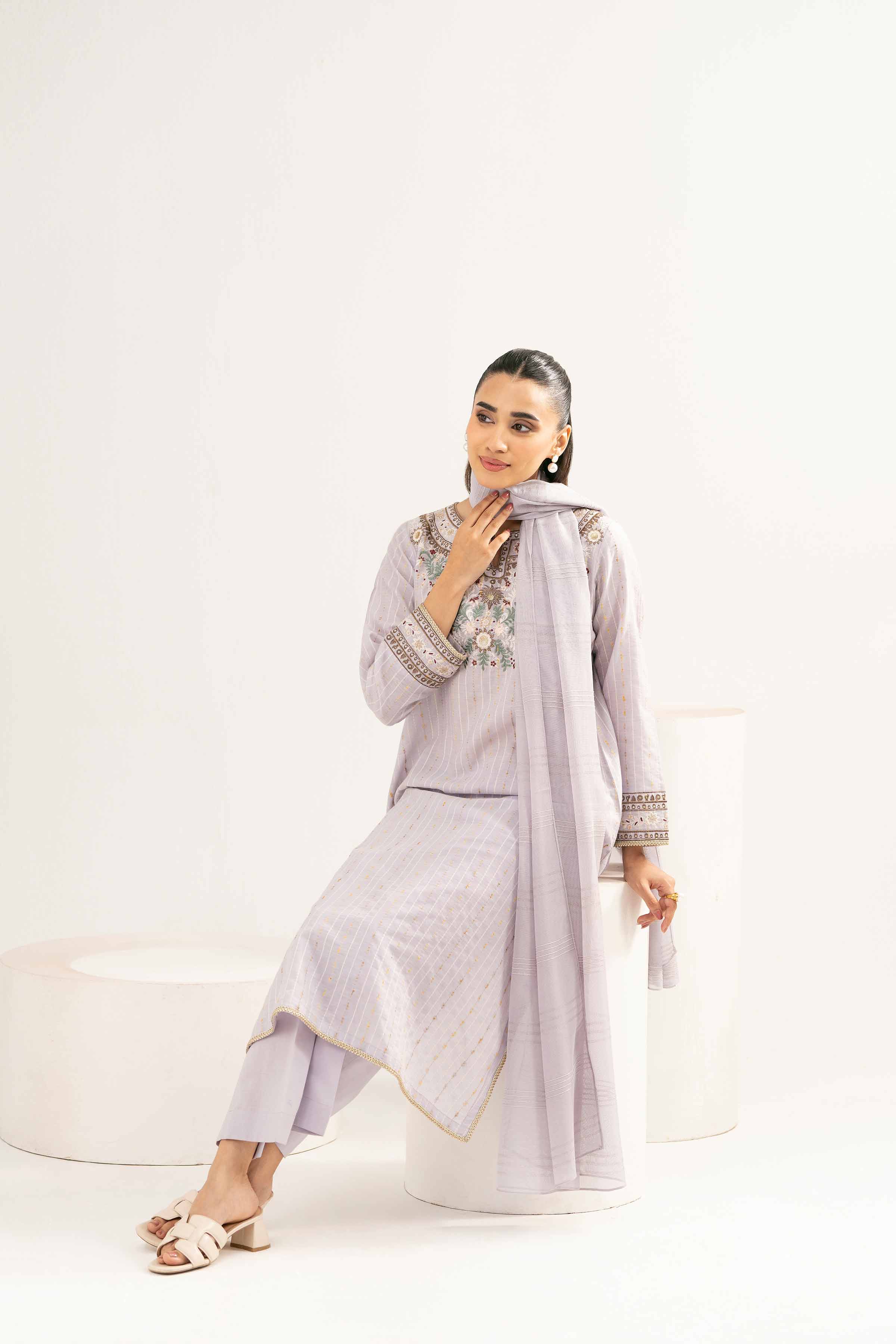 3 Piece - Embroidered Suit - PE25-242