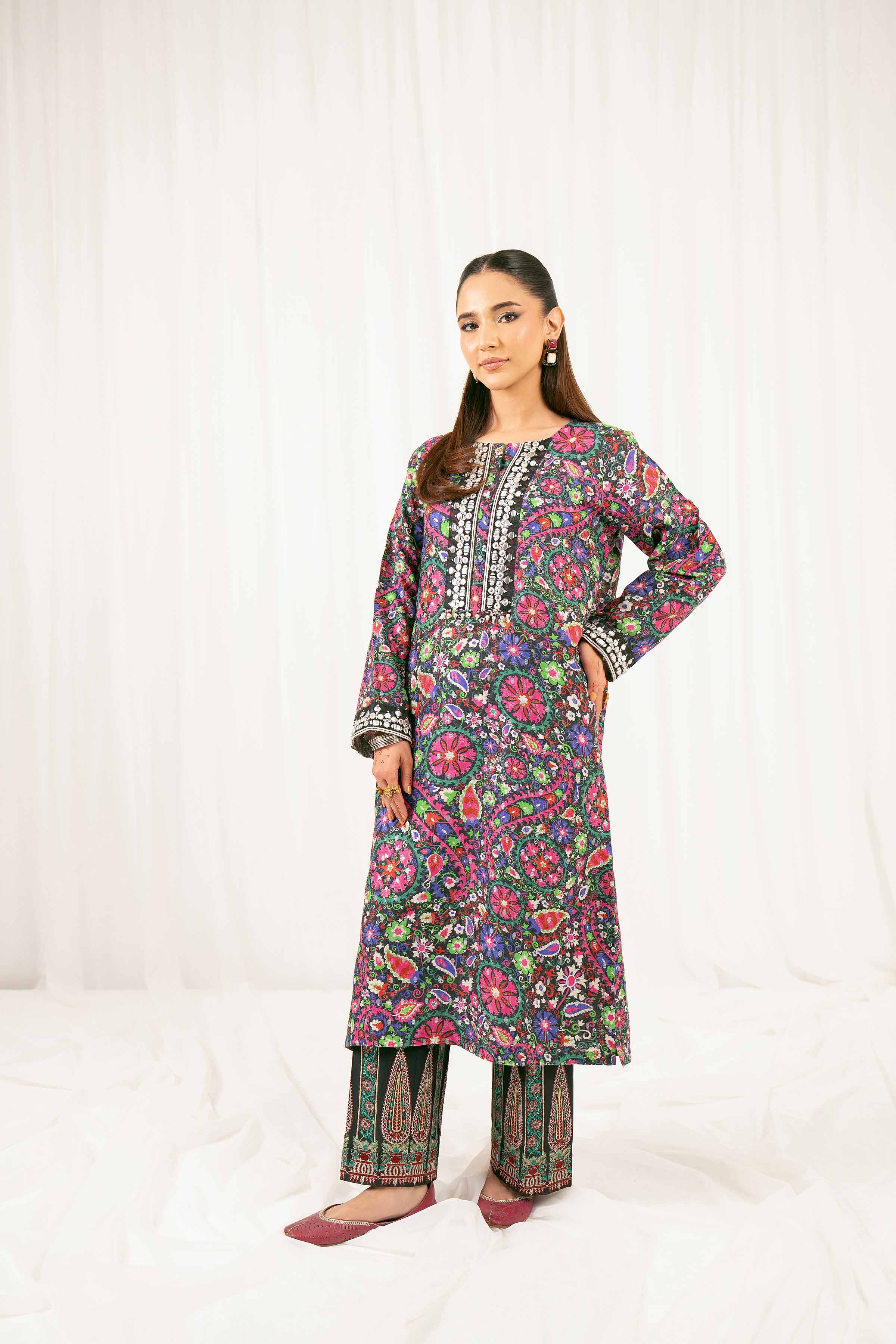 2 Piece - Printed Embroidered Suit - PFE25-28