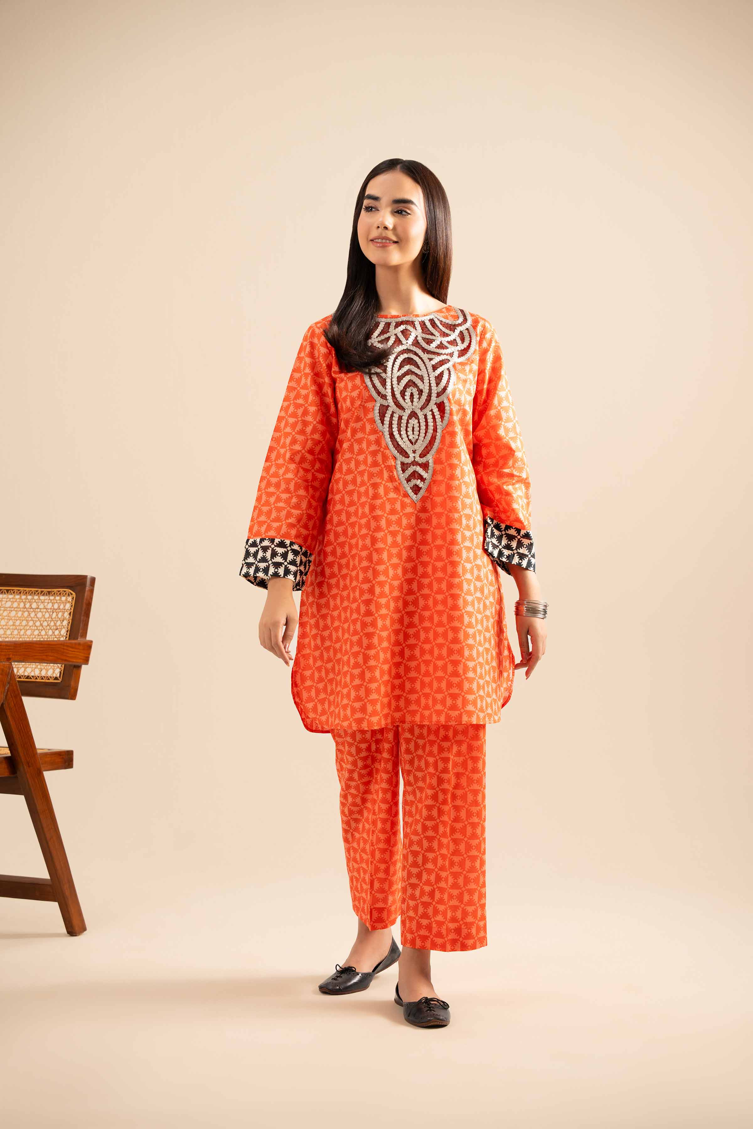 2 Piece - Printed Embroidered Suit - PE25-394