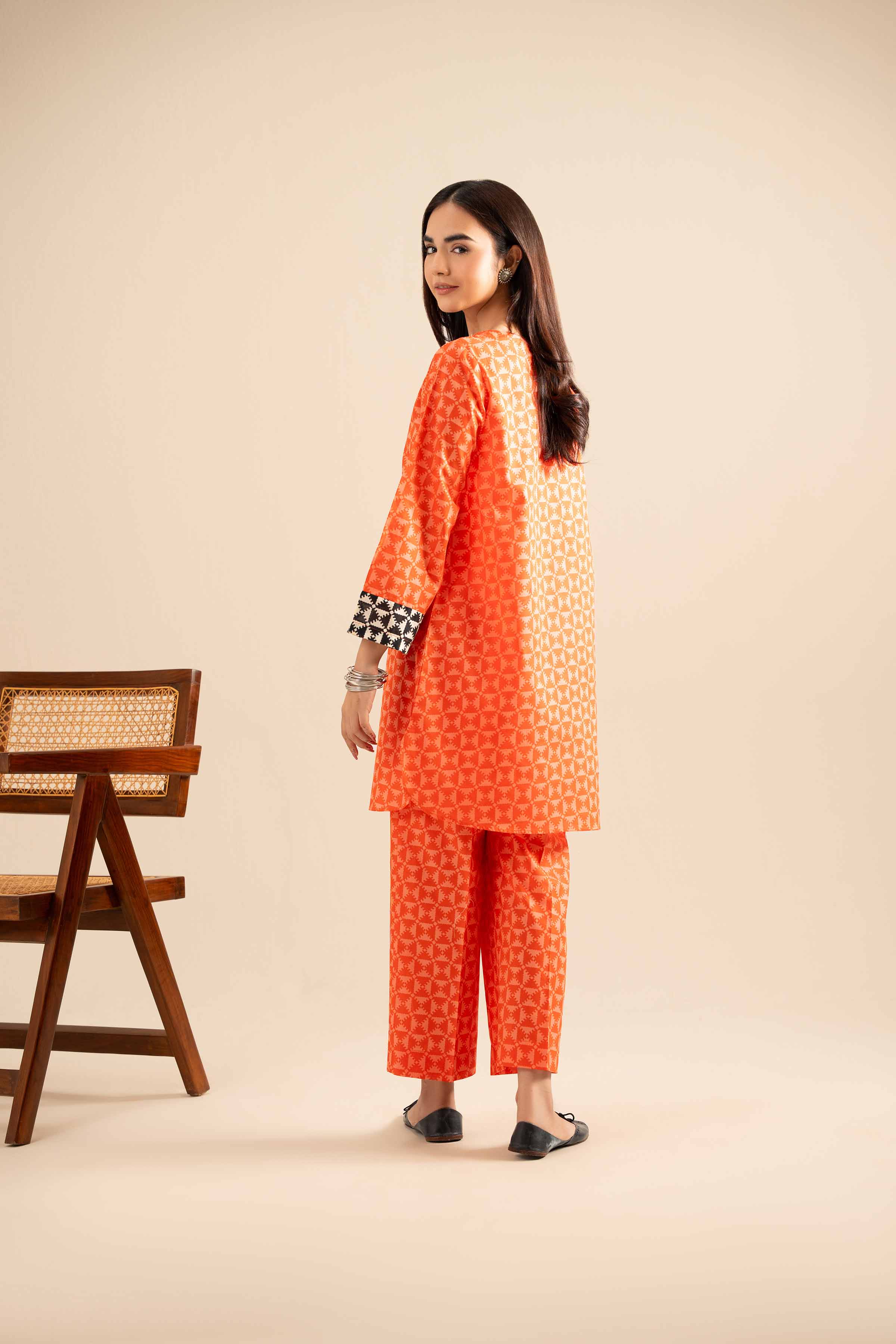 2 Piece - Printed Embroidered Suit - PE25-394