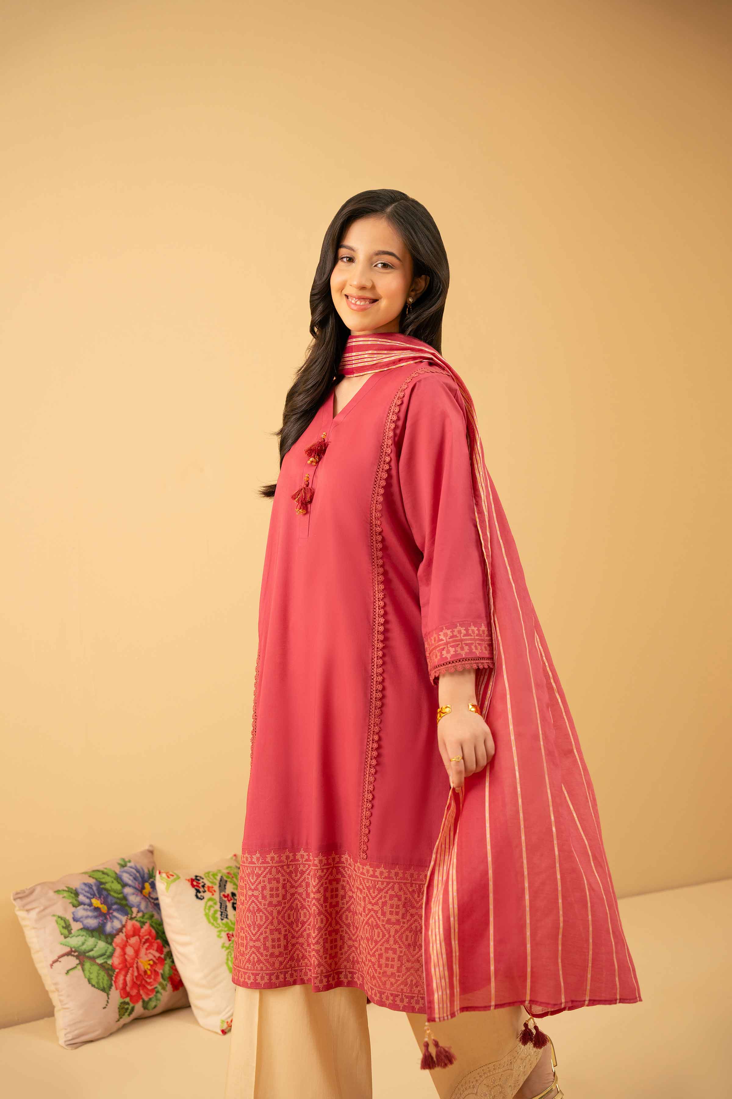 2 Piece - Embroidered Suit - PE25-474