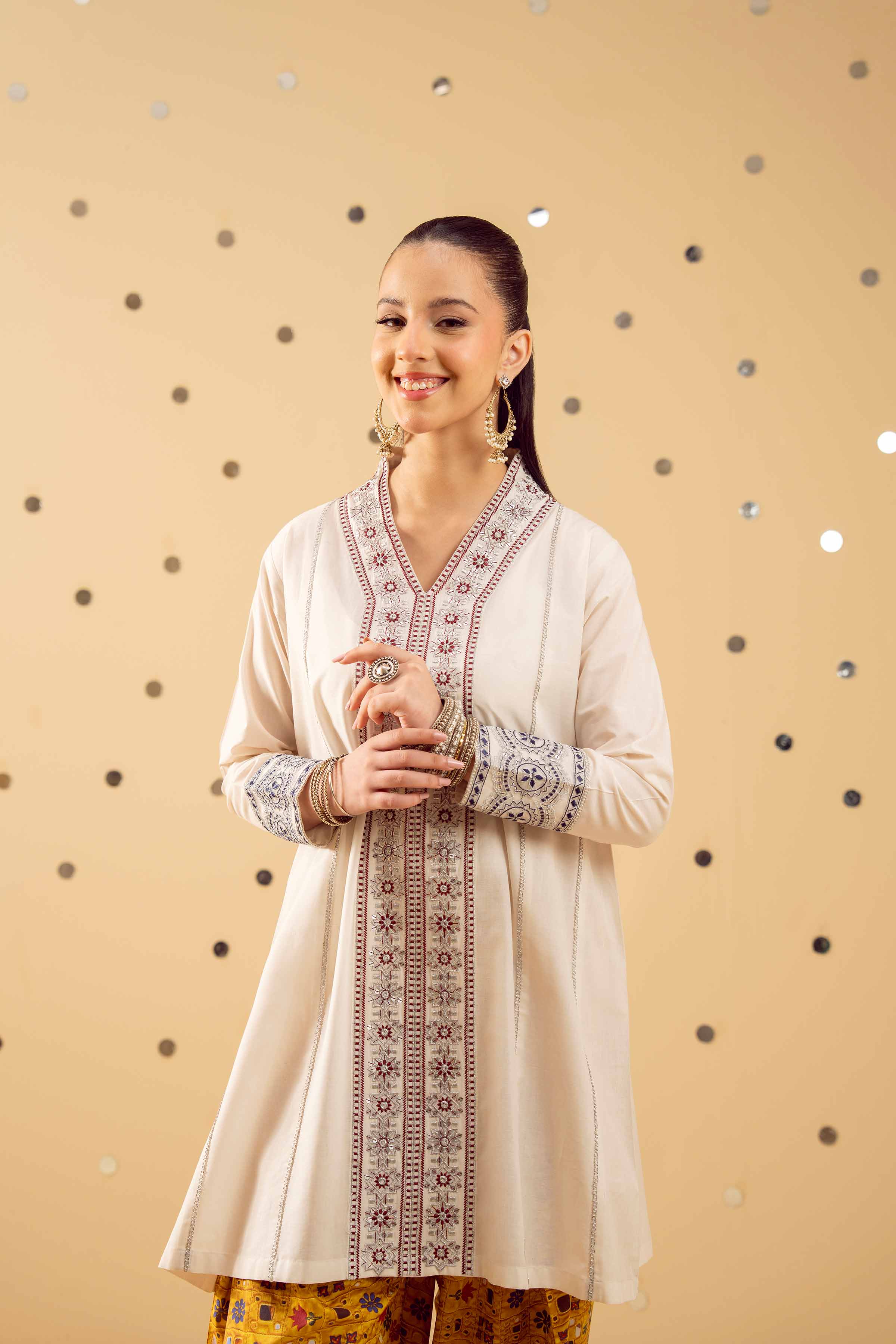 NISHATUAE - White Embroidered Lawn 2-piece Ready to wear Dress
