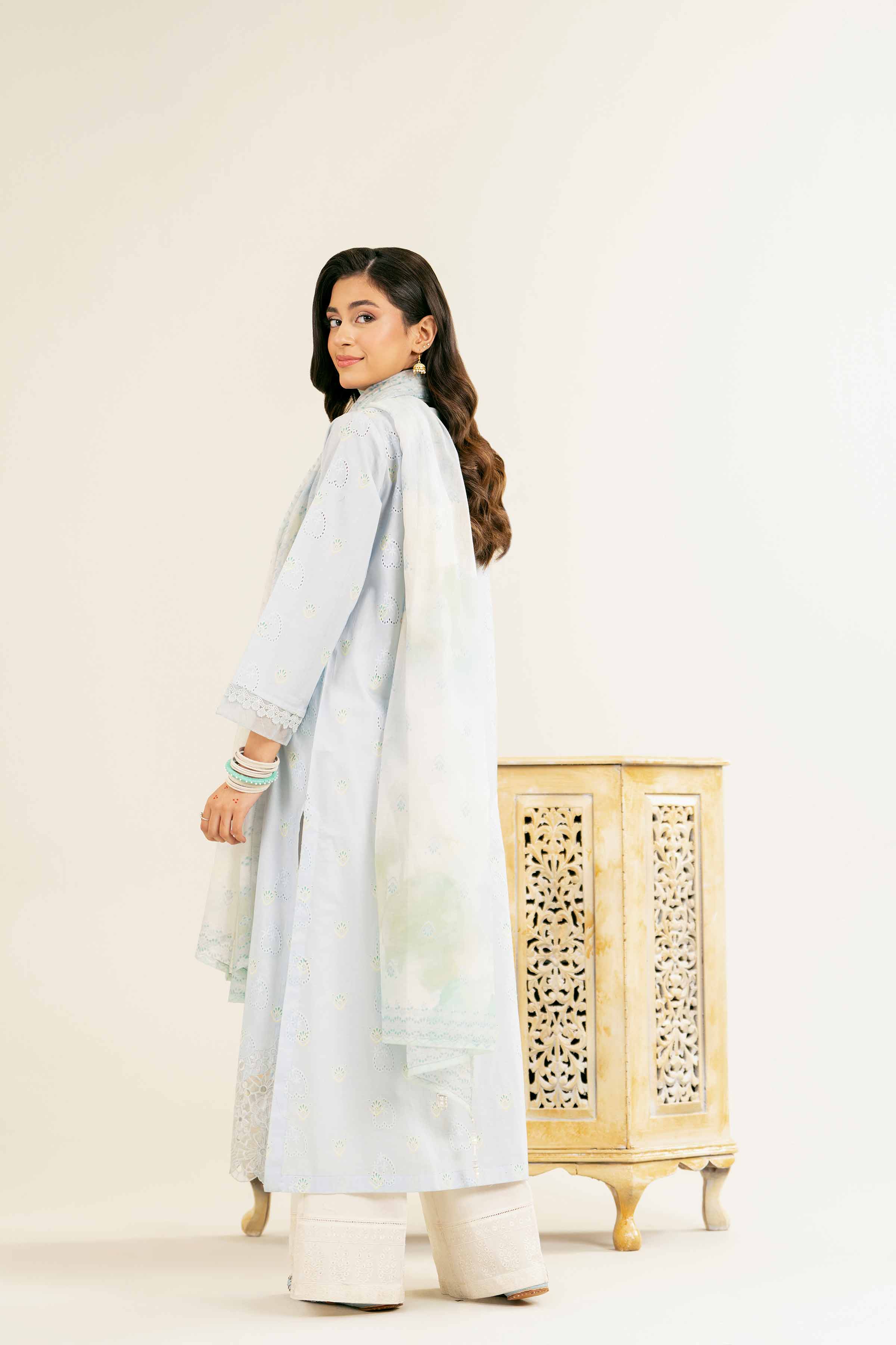 2 Piece - Embroidered Suit - PE25-88