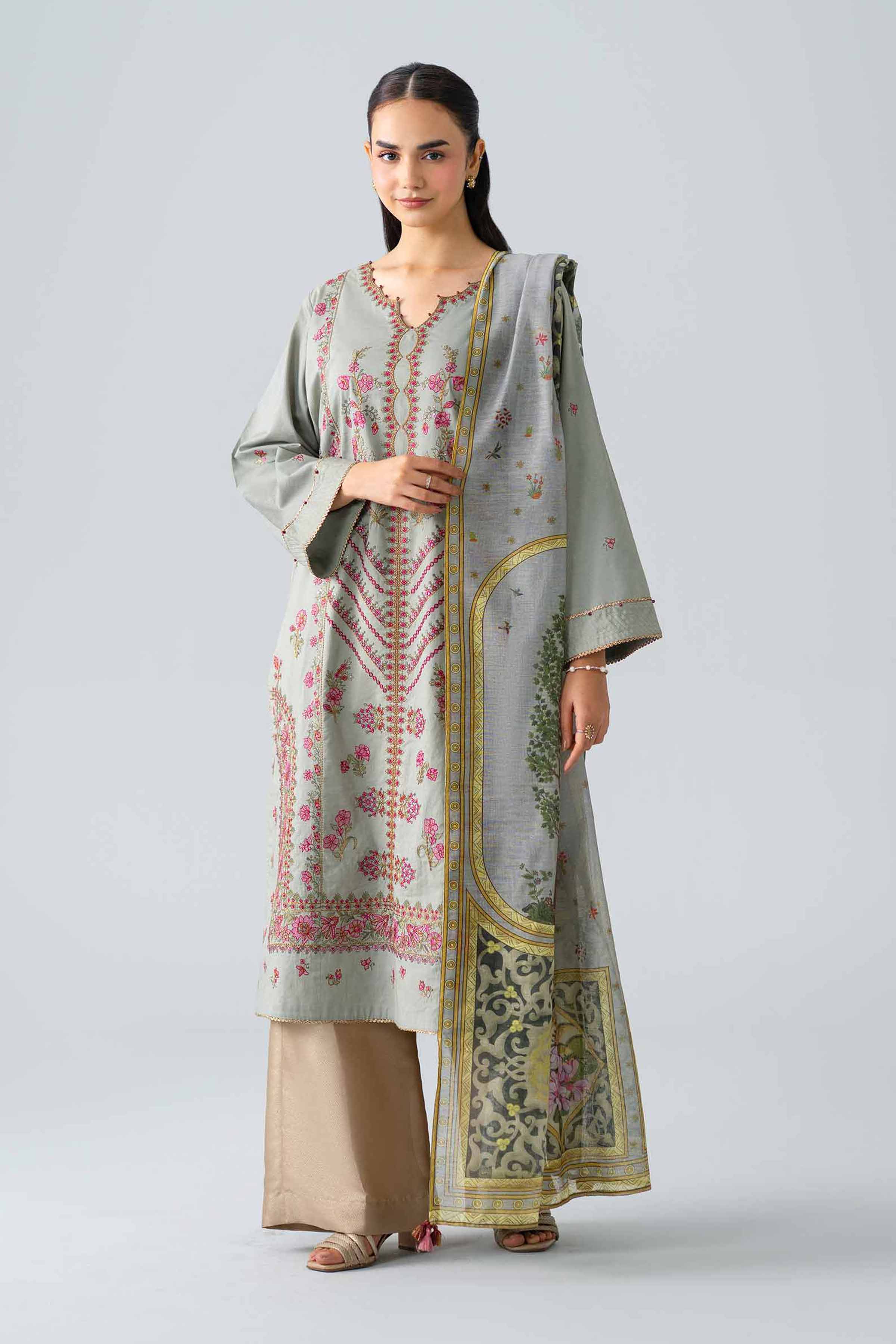 2 Piece - Embroidered Suit - PE26-145