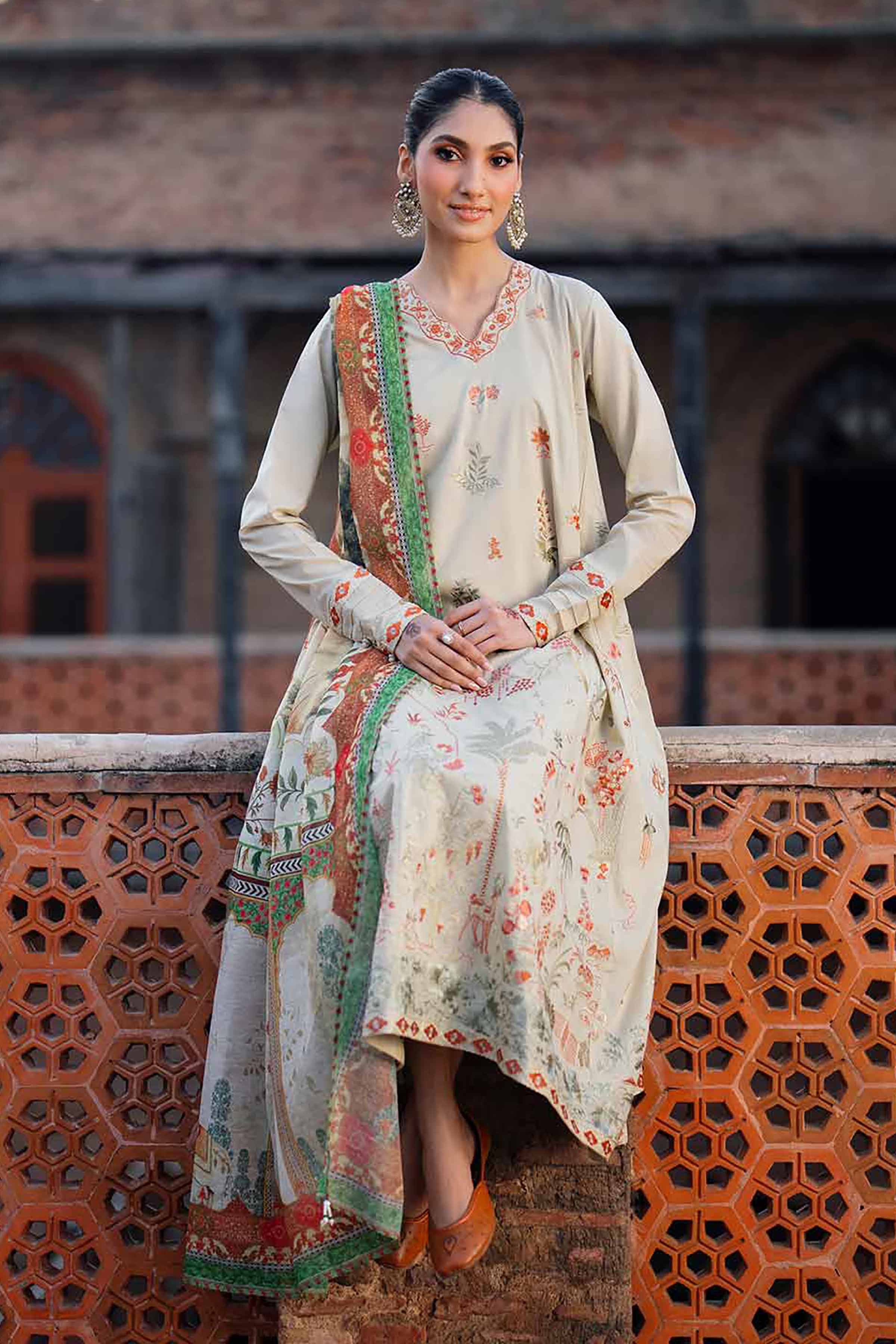 3 Piece - Printed Embroidered Suit - PE26-147 Green Cambric 3PC Embroidered READY TO WEAR
