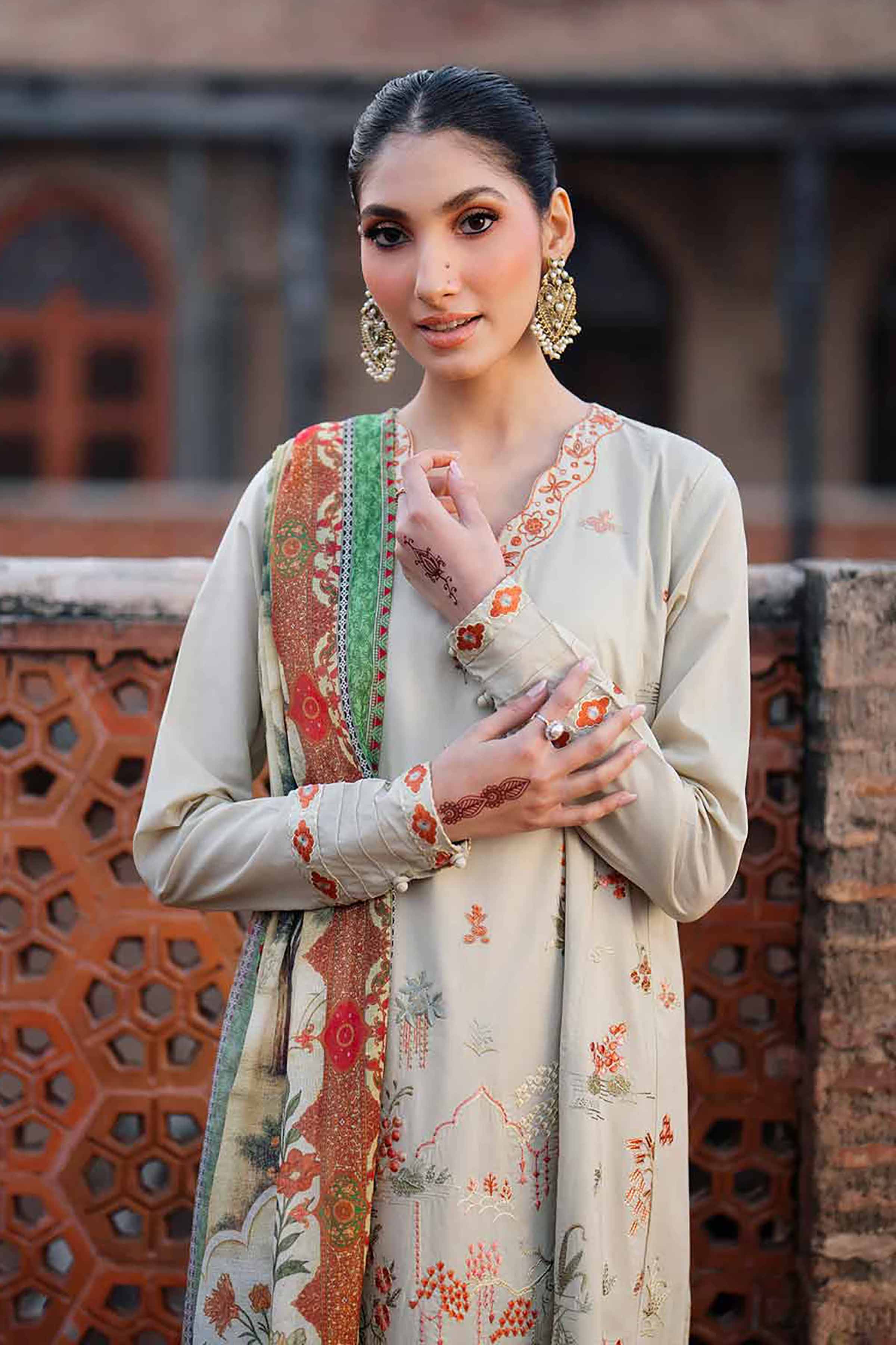 3 Piece - Printed Embroidered Suit - PE26-147 Green Cambric 3PC Embroidered READY TO WEAR