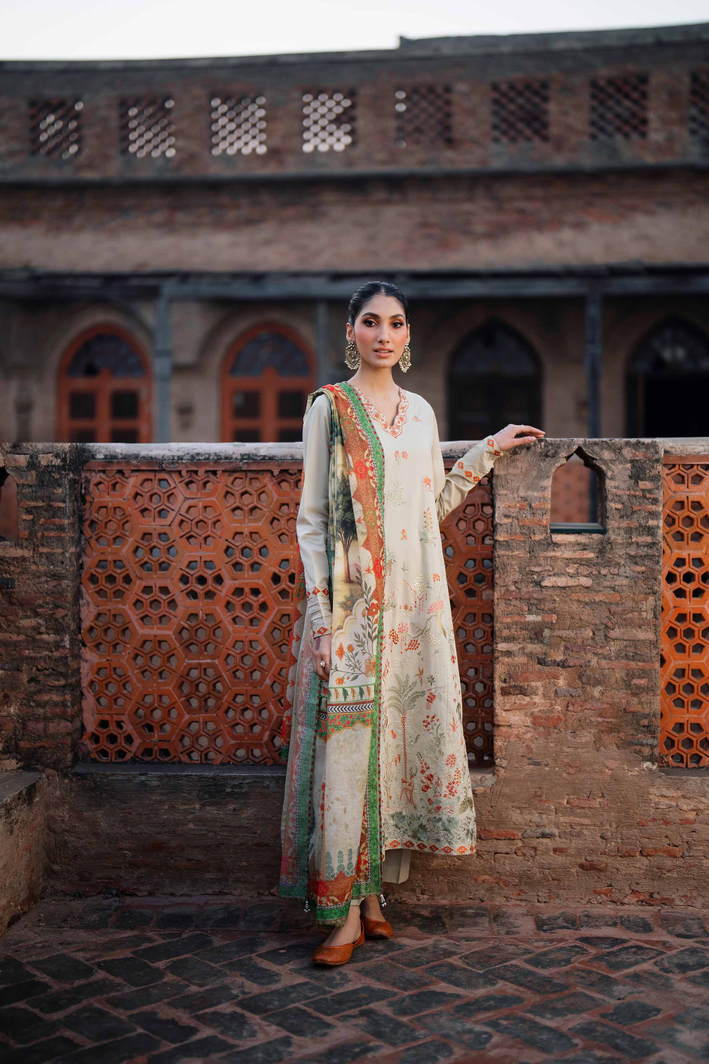 3 Piece - Printed Embroidered Suit - PE26-147 Green Cambric 3PC Embroidered READY TO WEAR