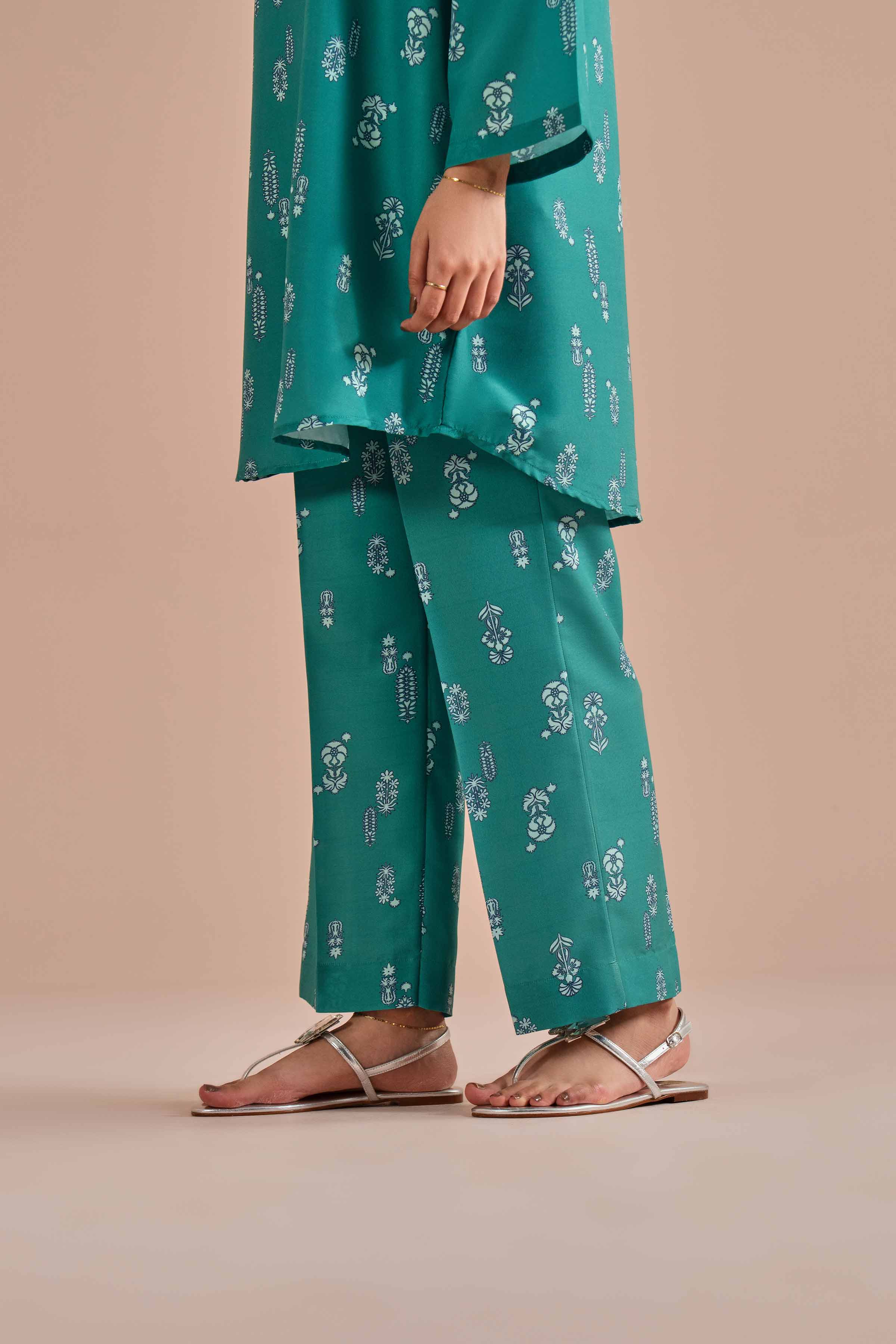 2 Piece - Printed Suit - PE26-15