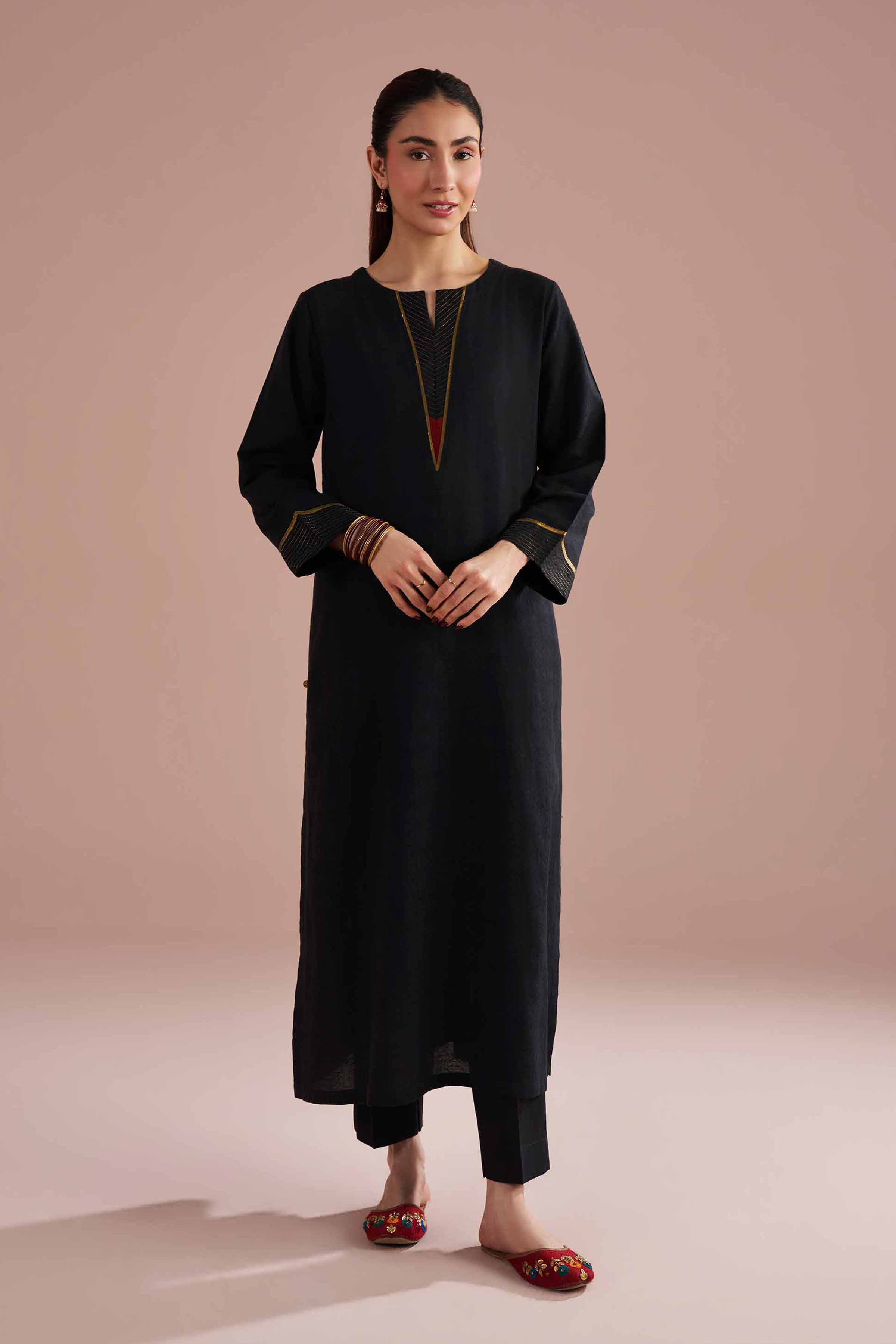 2 Piece - Basic Suit - PE26-152 Black Jacquard 2PC Solids READY TO WEAR