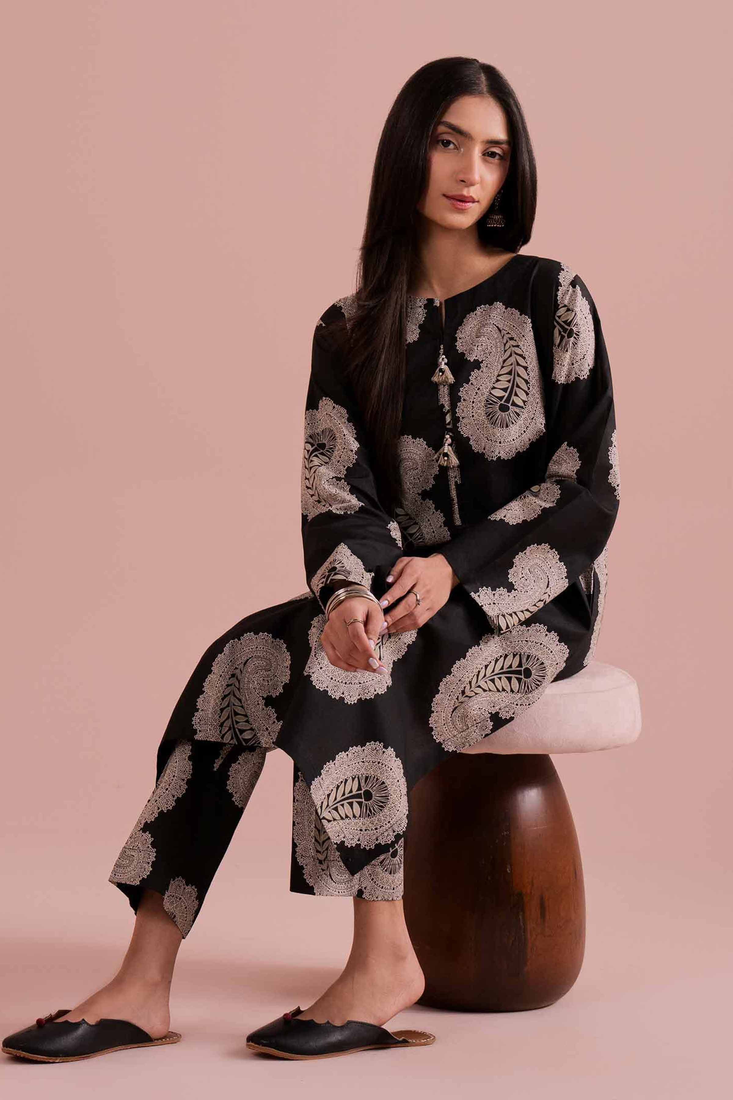 2 Piece - Printed Suit - PE26-189 Black Cambric 2PC Printed READY TO WEAR