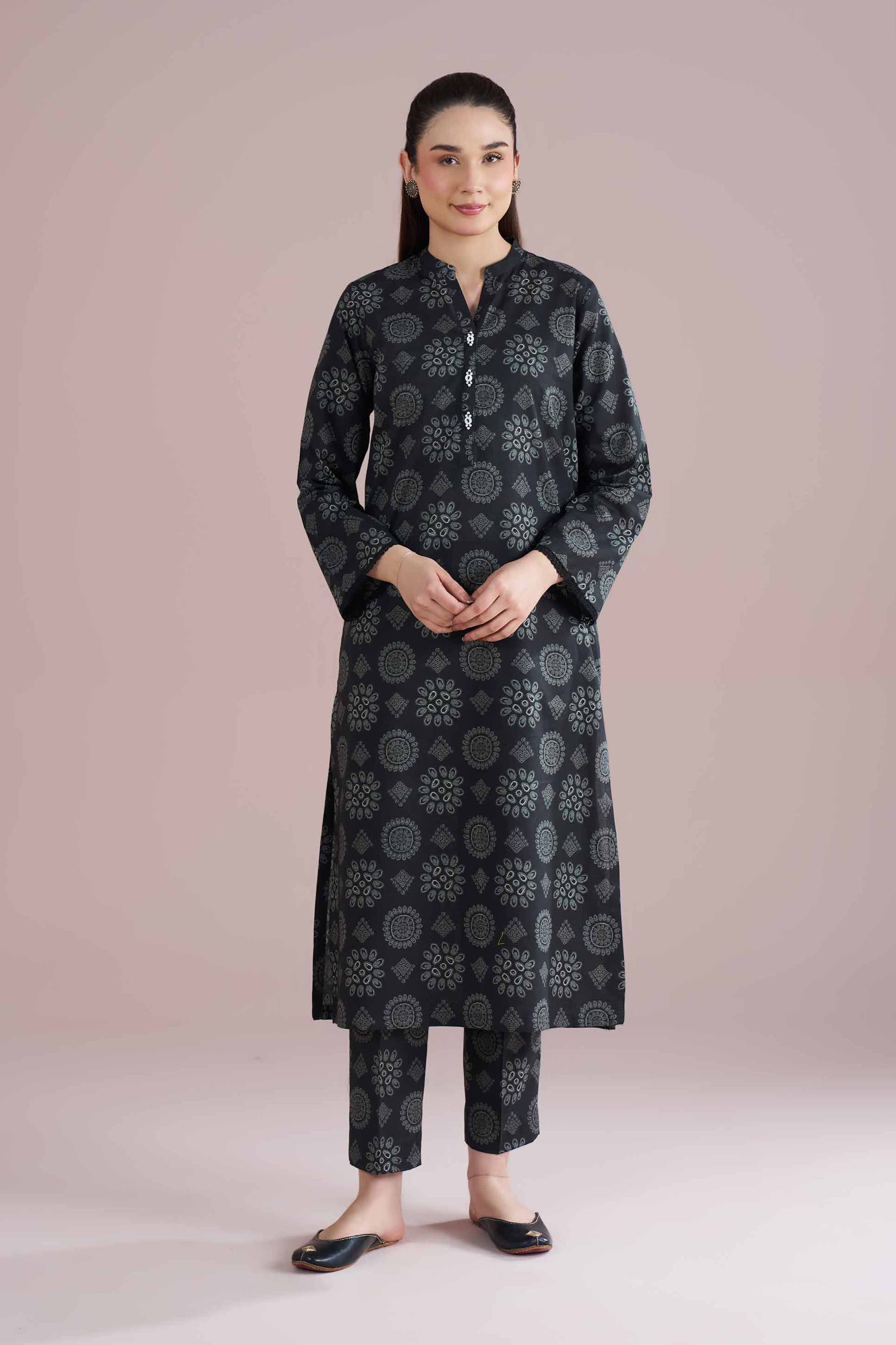 2 Piece - Printed Suit - PE26-190 Black Cambric 2PC Printed READY TO WEAR