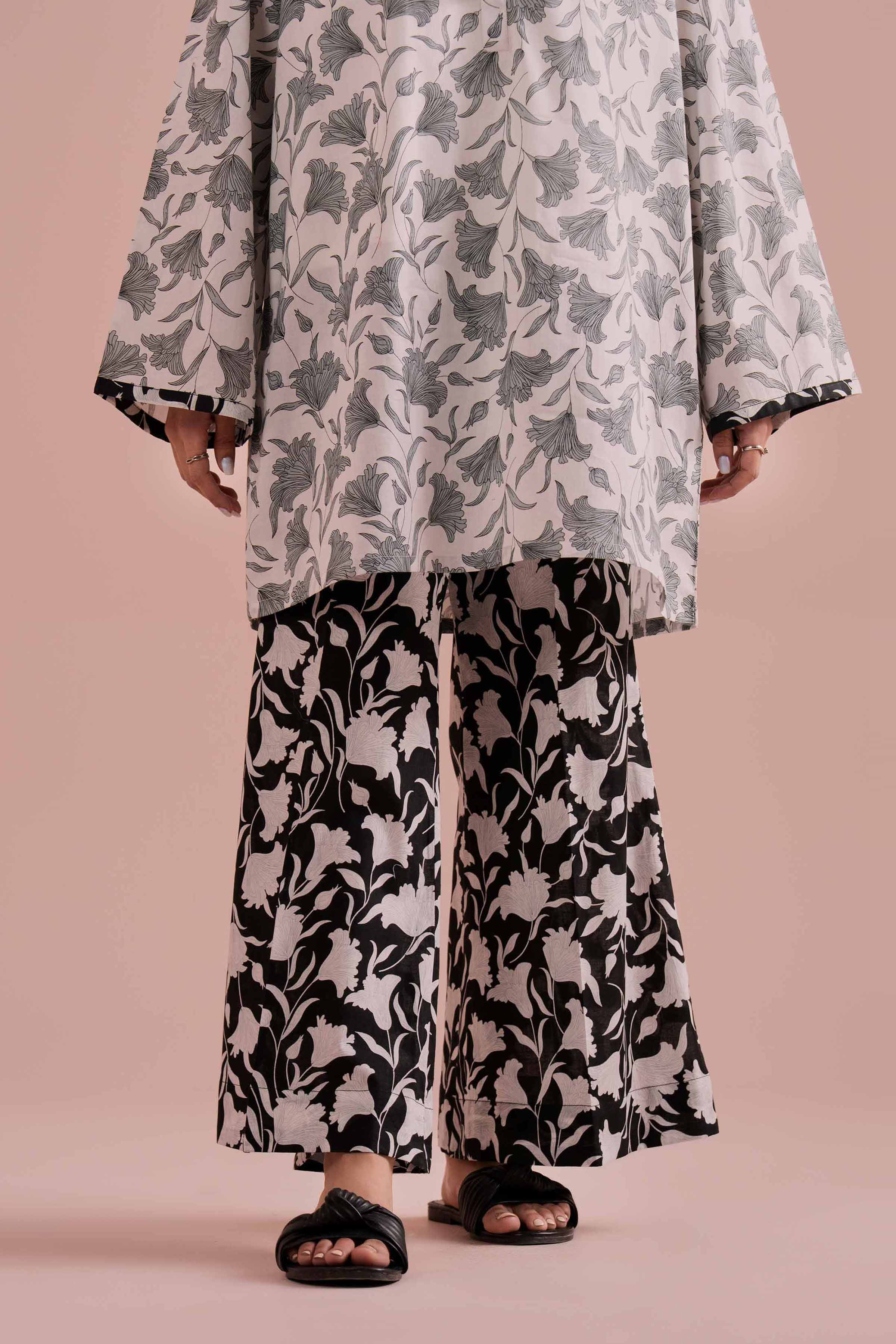 2 Piece - Printed Suit - PE26-191 White Cambric 2PC Printed READY TO WEAR