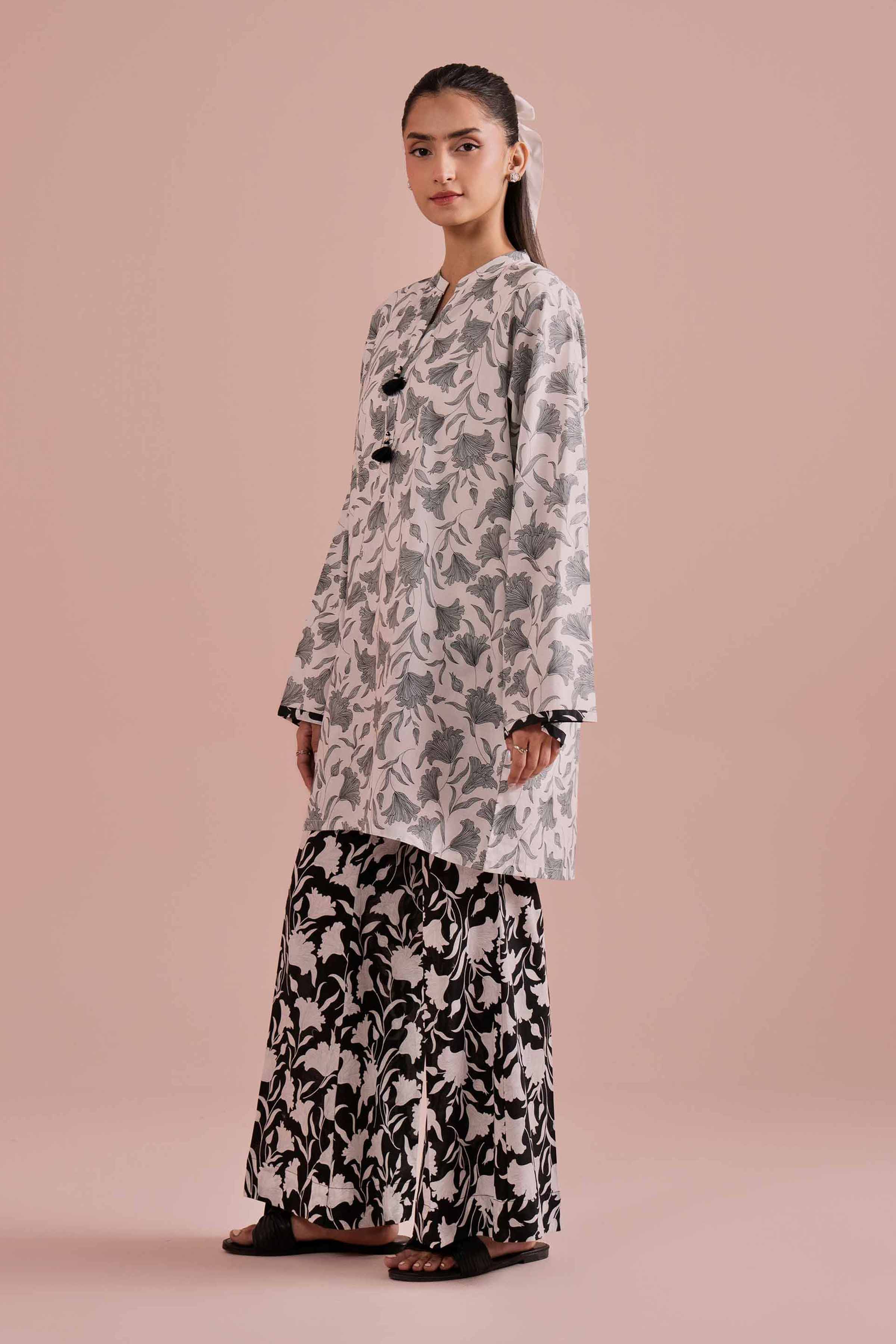 2 Piece - Printed Suit - PE26-191 White Cambric 2PC Printed READY TO WEAR