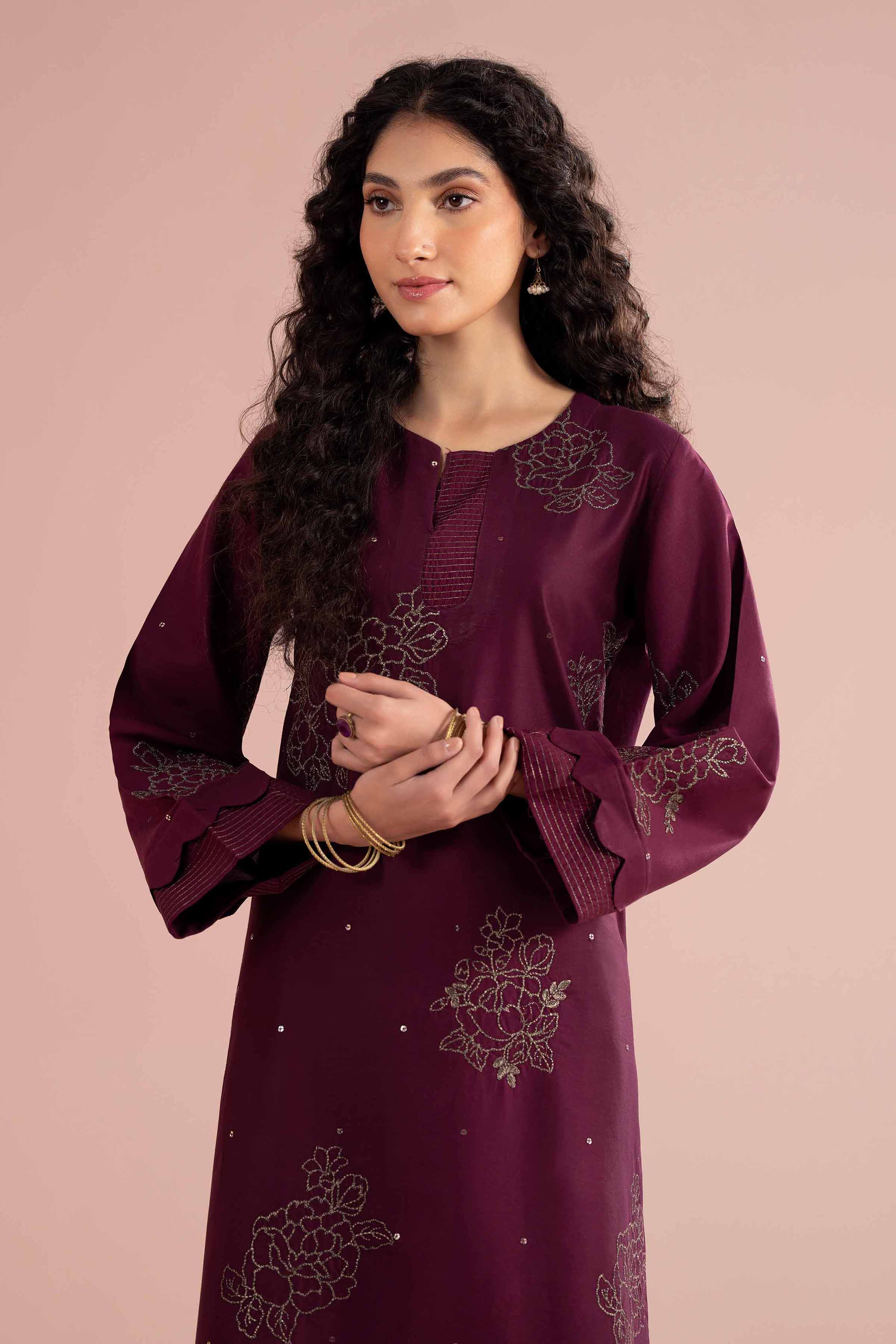 2 Piece - Embroidered Suit - PE26-245
