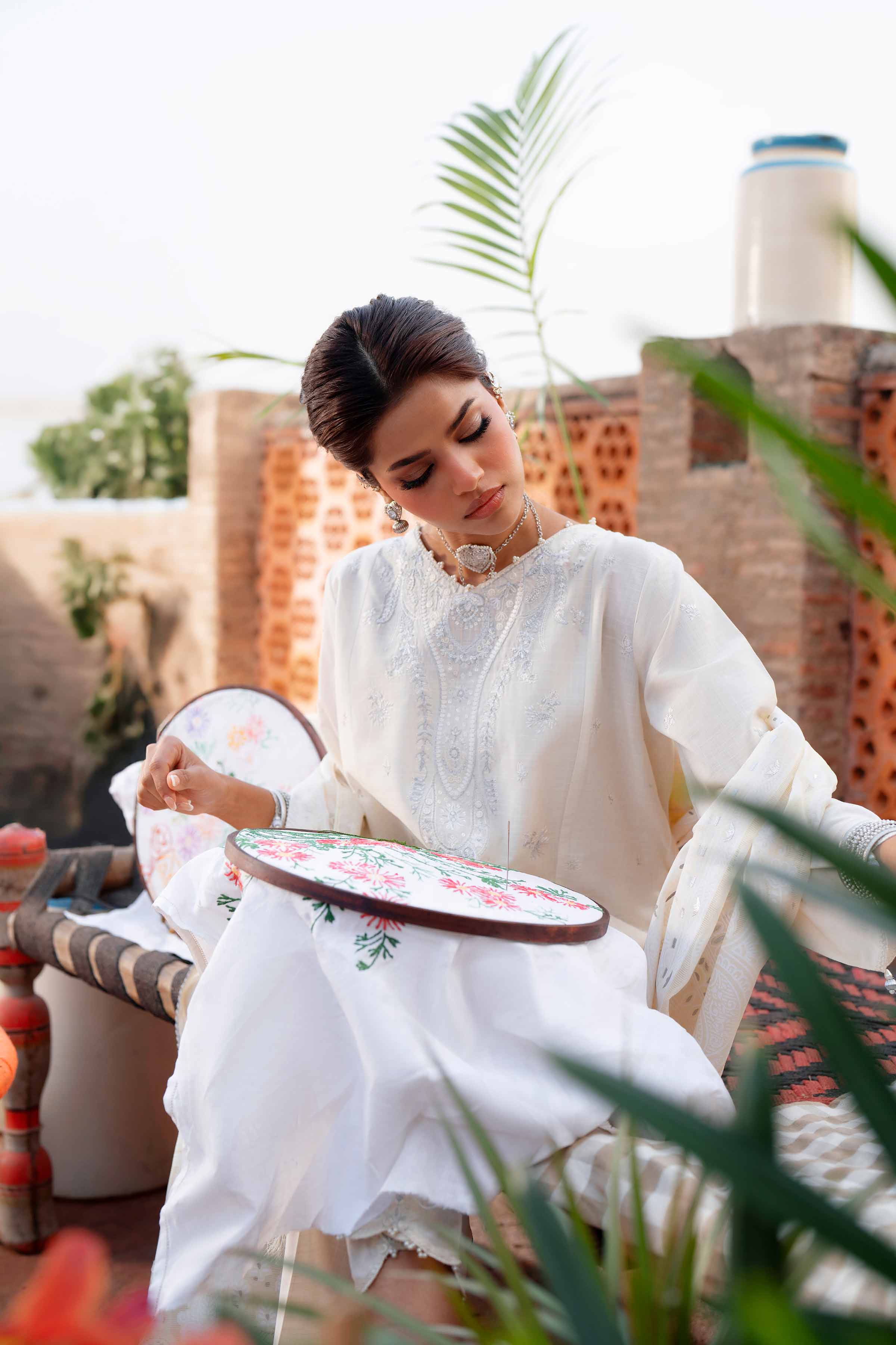 3 Piece - Embroidered Suit - PE26-313 Off White Cross Hatch 3PC Embroidered READY TO WEAR