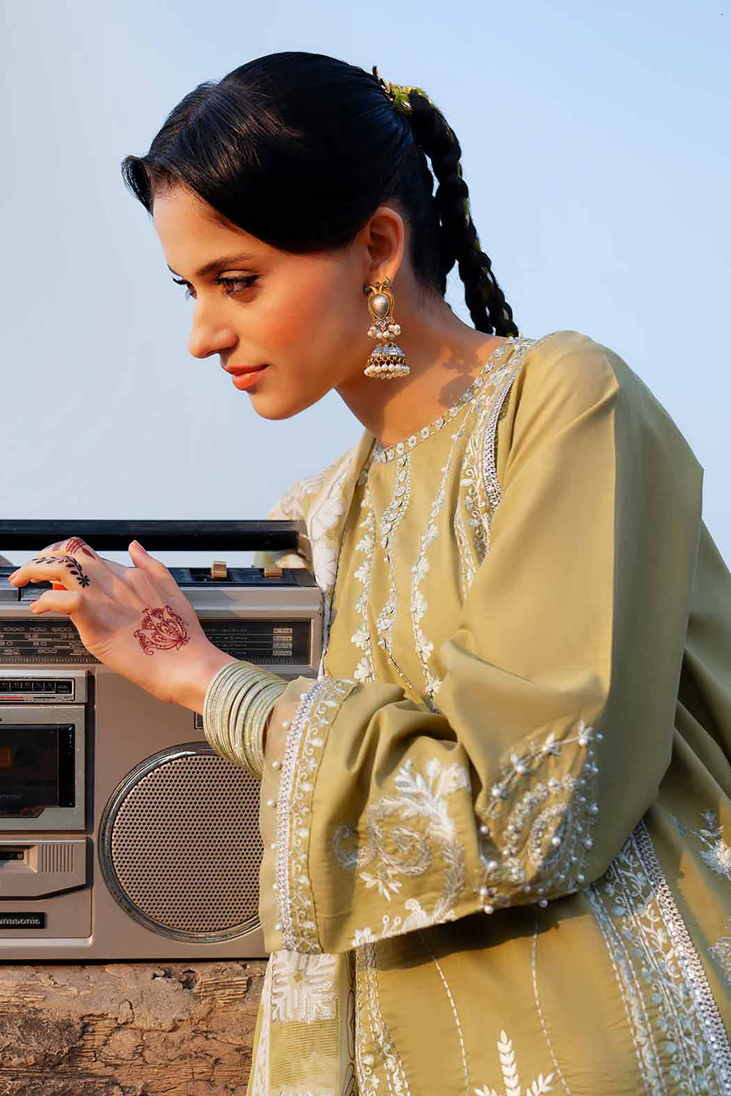 3 Piece - Embroidered Suit - PE26-314 Green Cross Hatch 3PC Embroidered READY TO WEAR