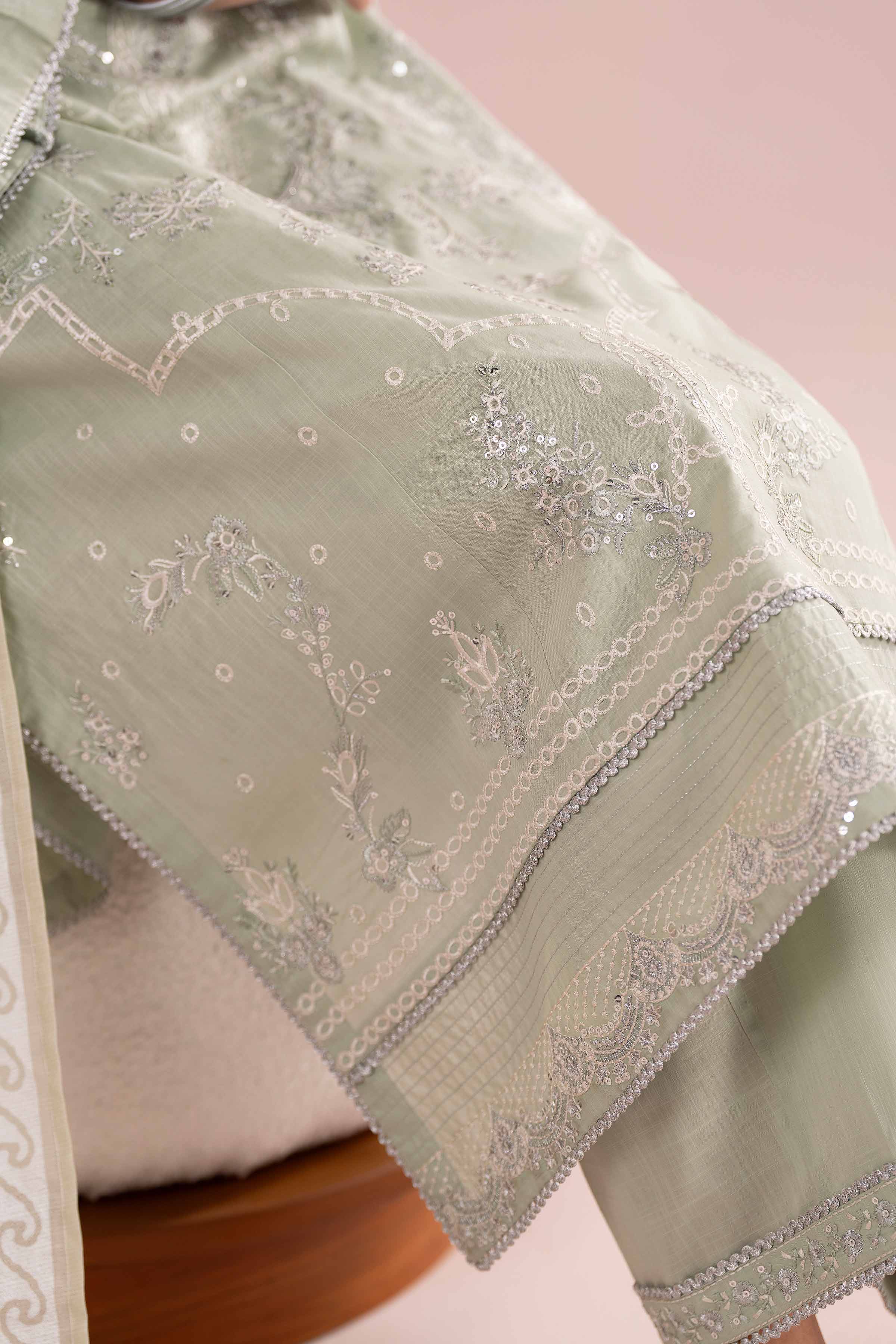 3 Piece - Embroidered Suit - PE26-316