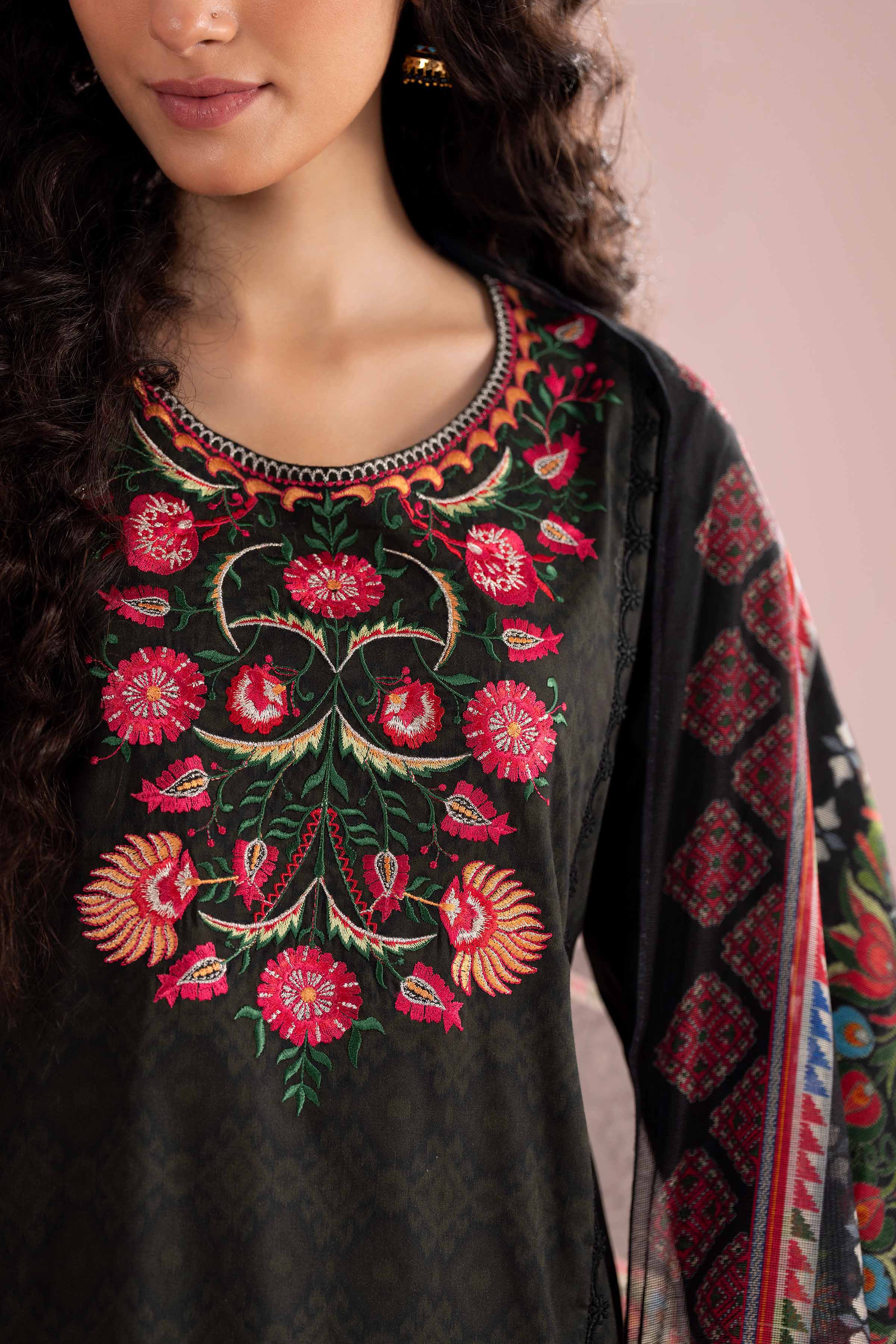 3 Piece - Embroidered Suit - PE26-329