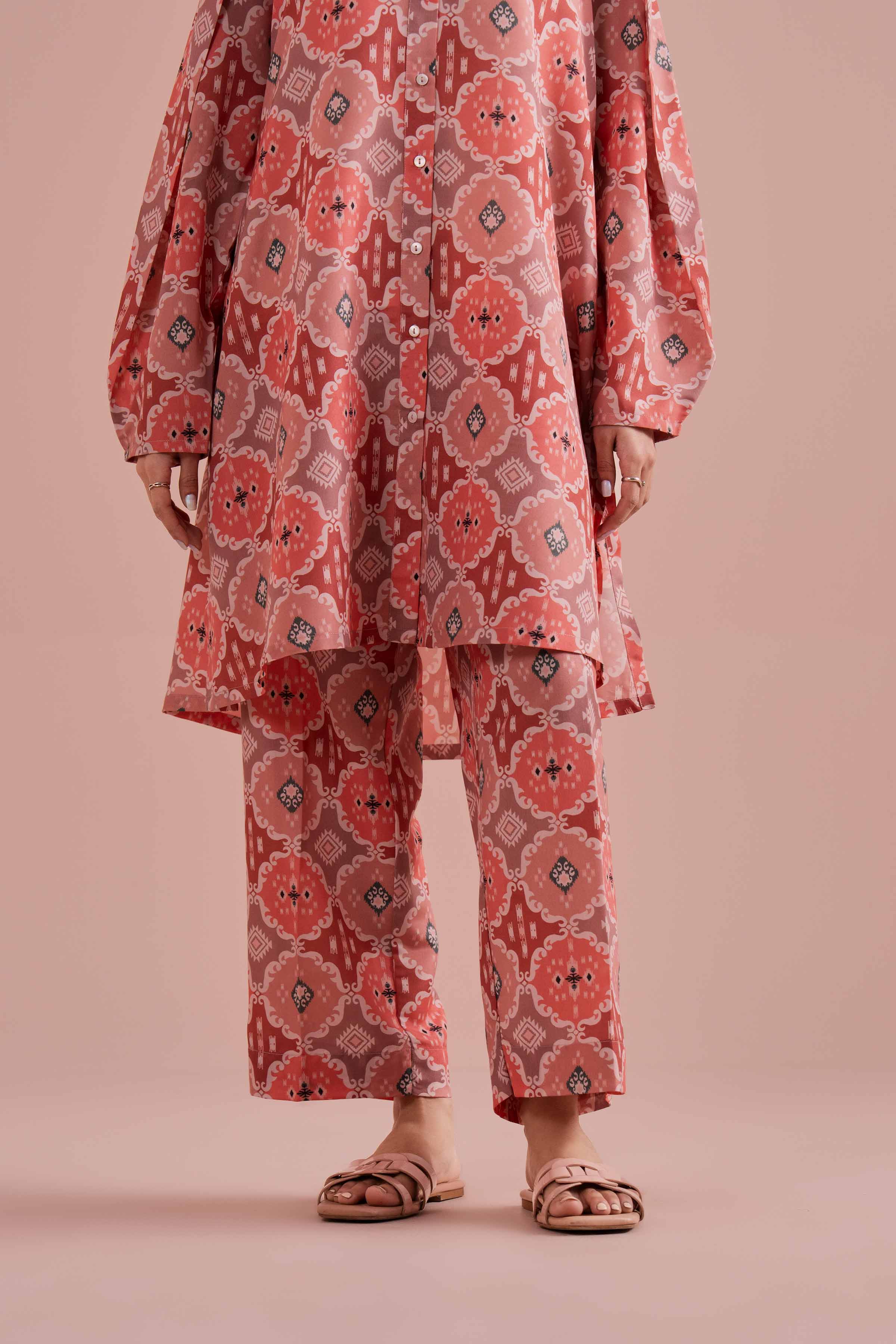 2 Piece - Printed Suit - PE26-346
