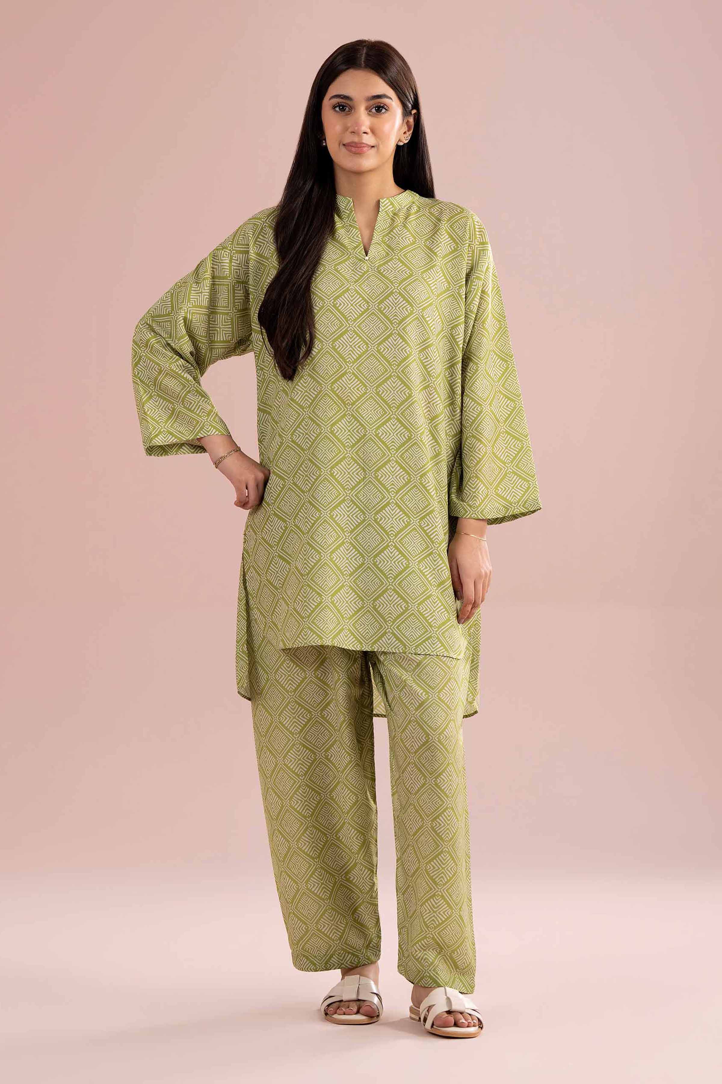 2 Piece - Printed Suit - PE26-350