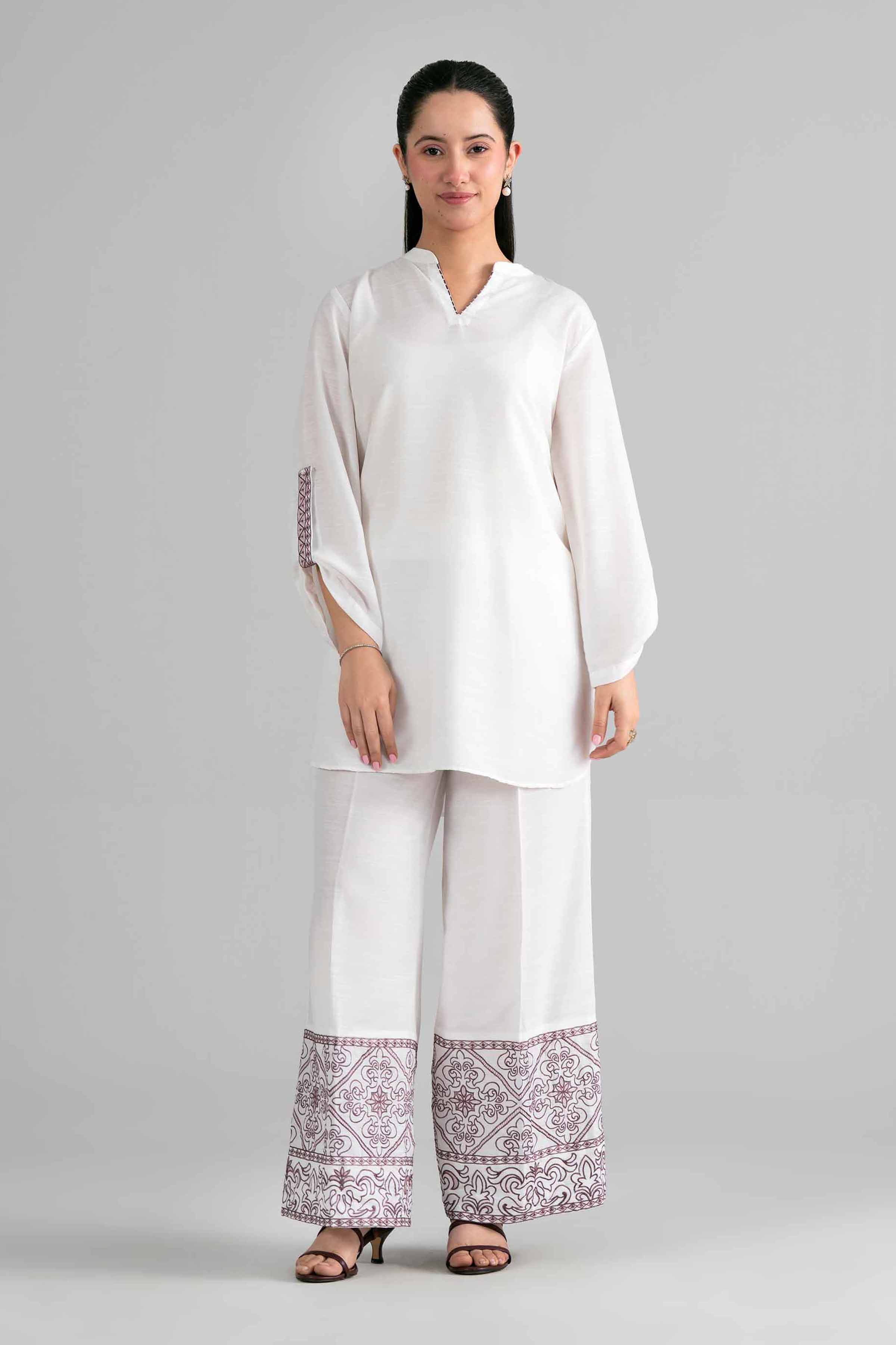 2 Piece - Embroidered Suit - PE26-407