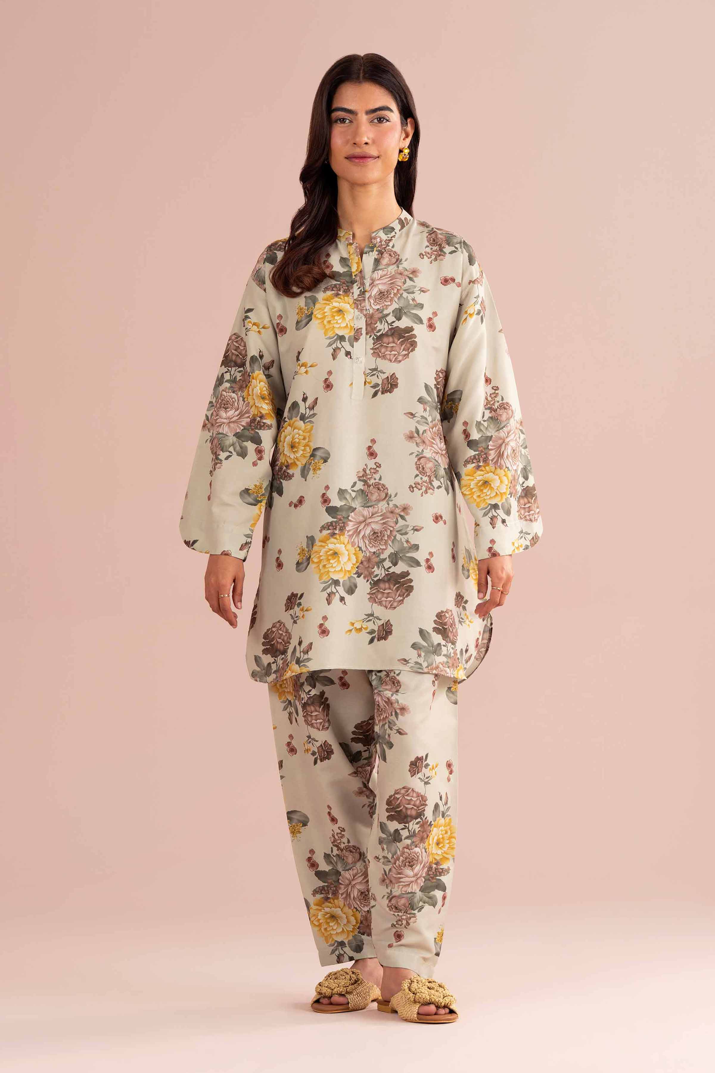 2 Piece - Printed Suit - PE26-419