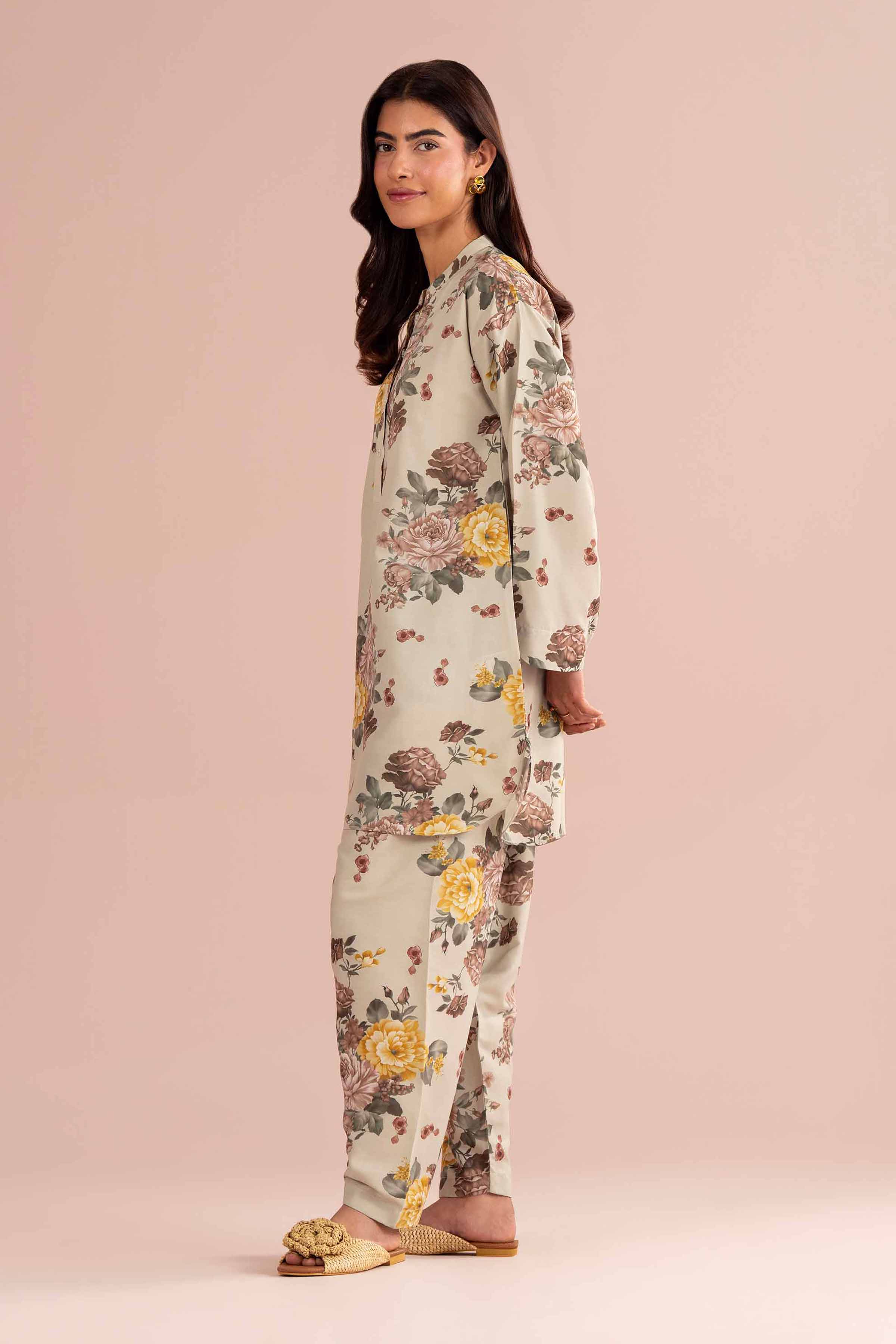 2 Piece - Printed Suit - PE26-419