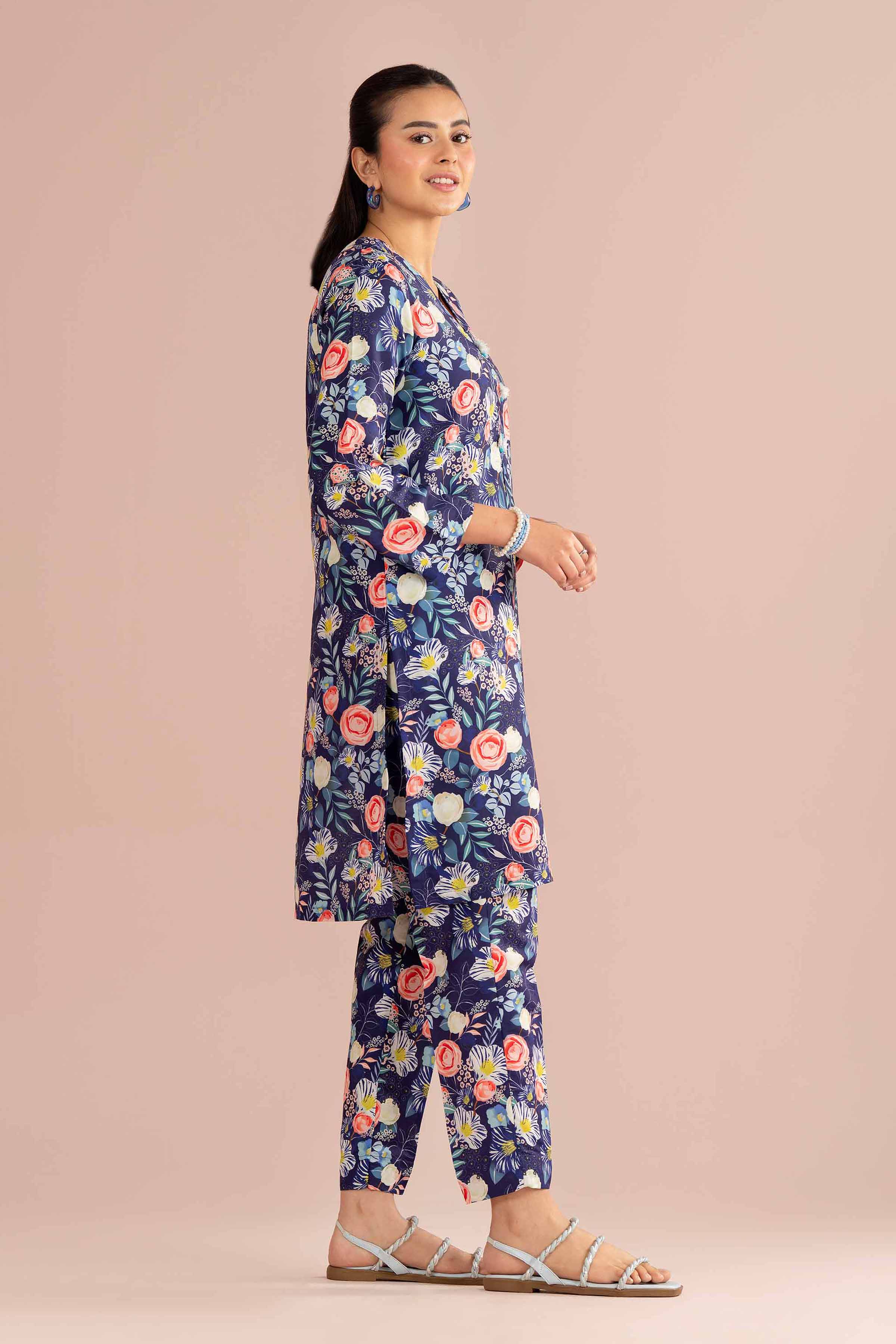 2 Piece - Printed Suit - PE26-424