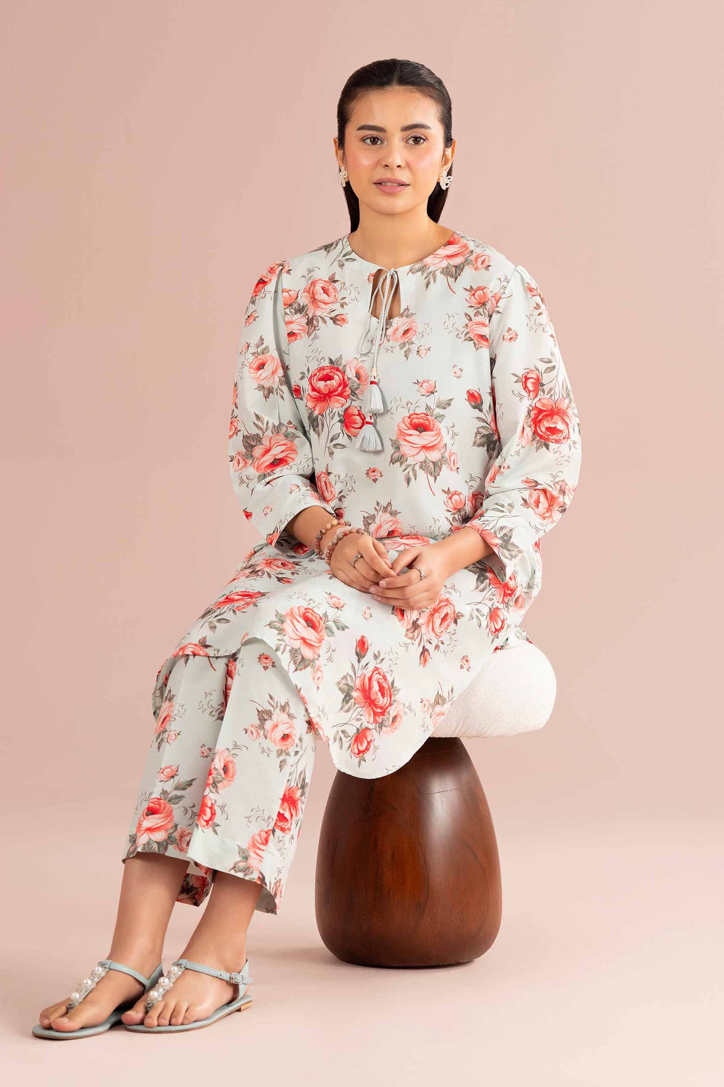 2 Piece - Printed Suit - PE26-430
