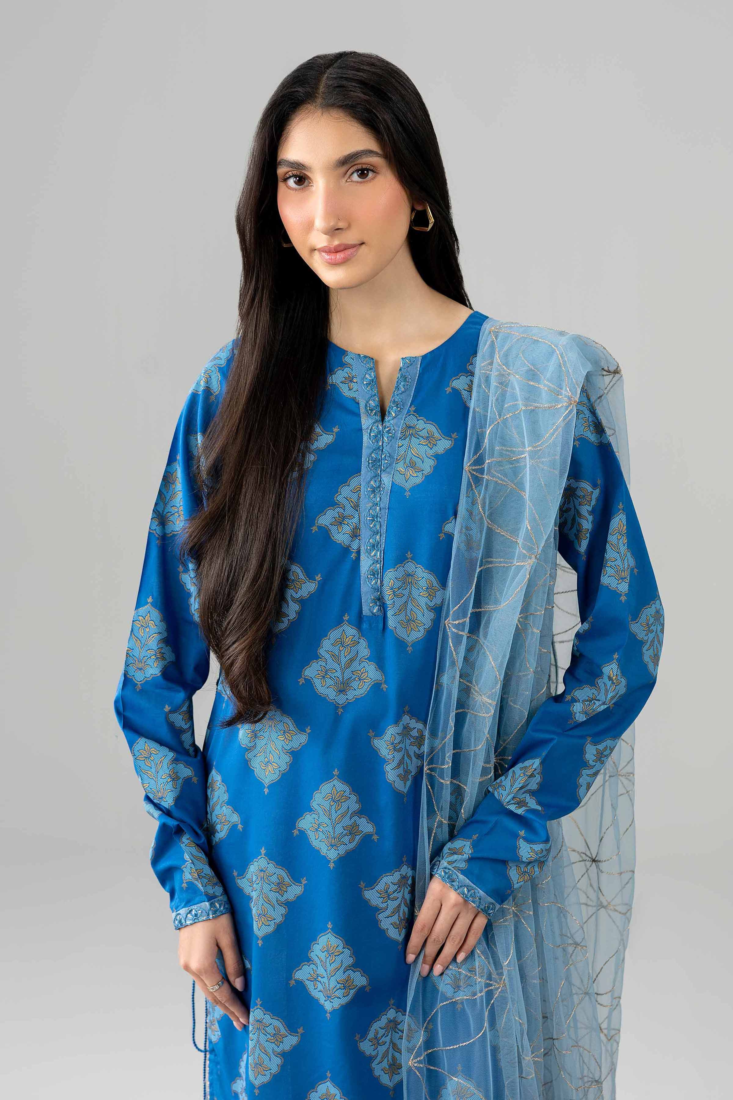 2 Piece - Embroidered Suit - PE26-441