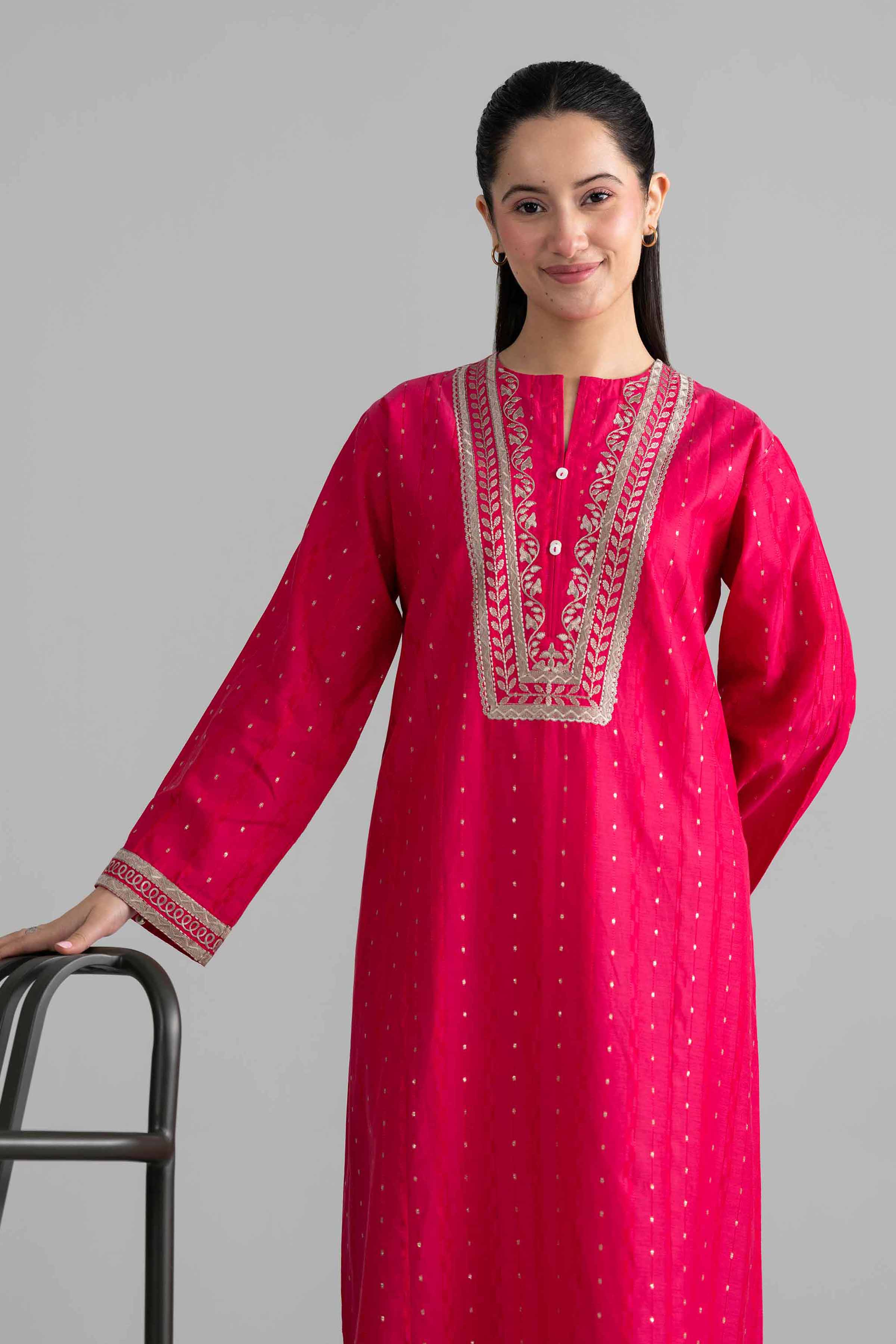 2 Piece - Embroidered Suit - PE26-460