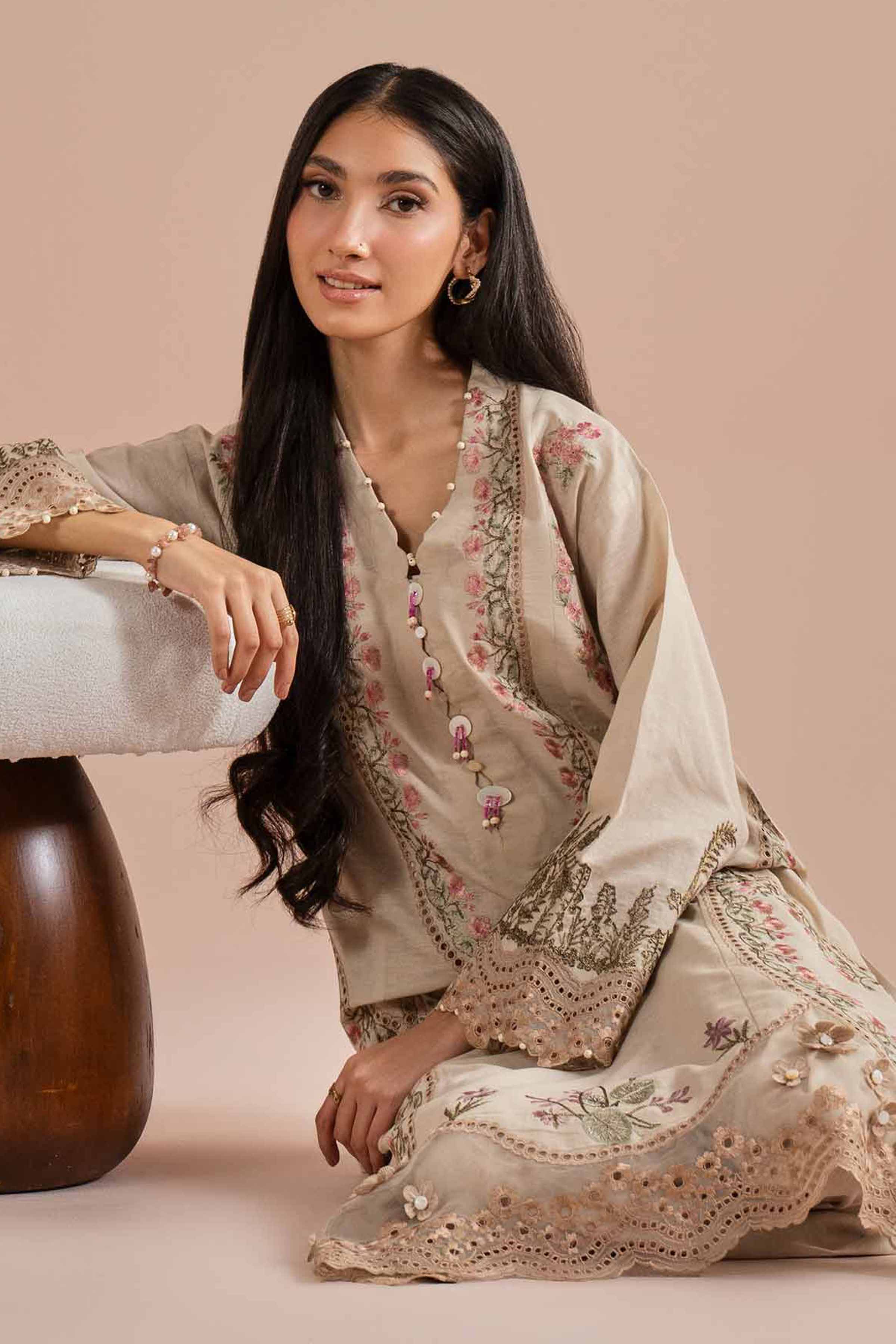 2 Piece - Embroidered Suit - PE26-48