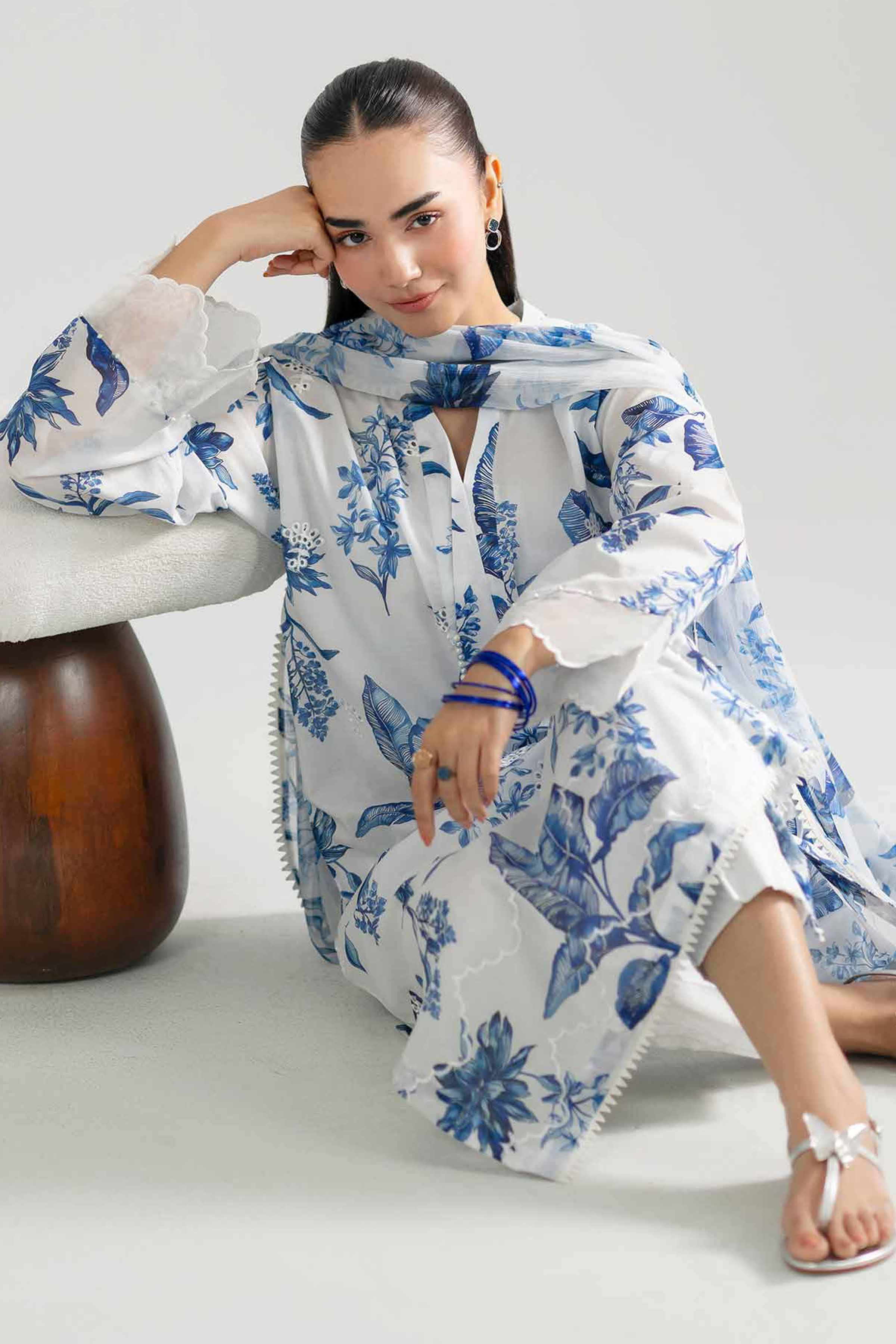 3 Piece - Printed Embroidered Suit - PE26-494