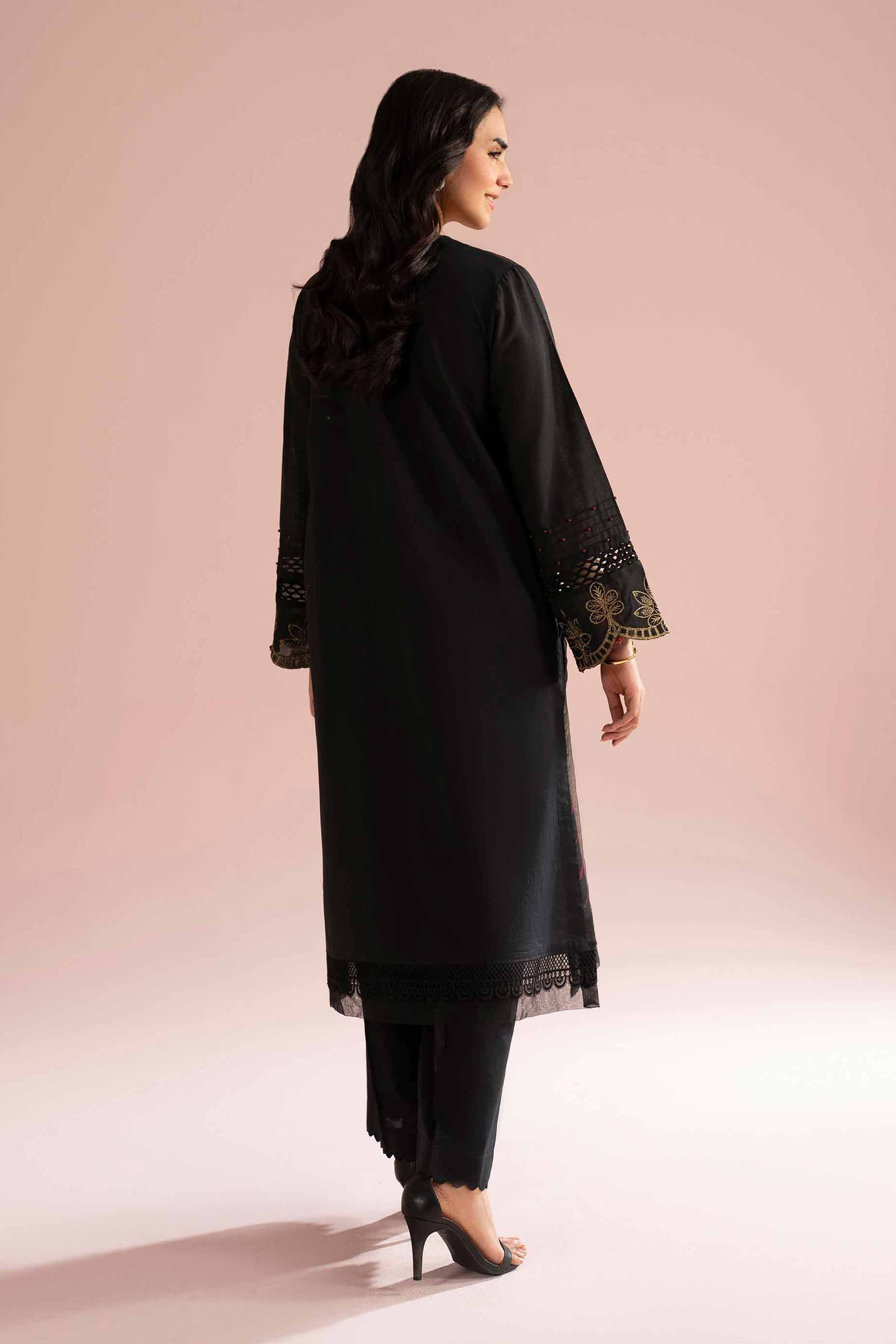 2 Piece - Embroidered Suit - PE26-53