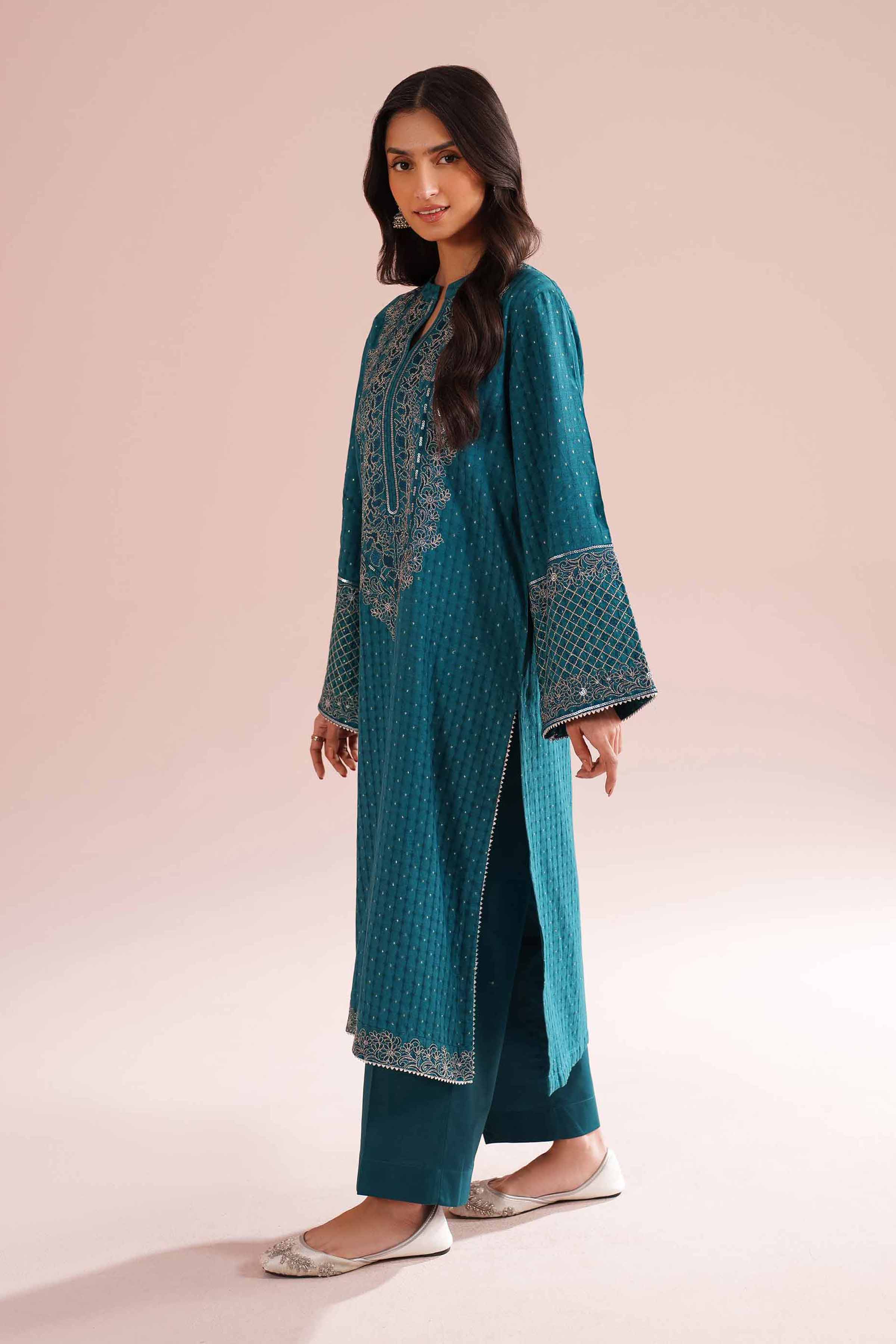 2 Piece - Embroidered Suit - PE26-56