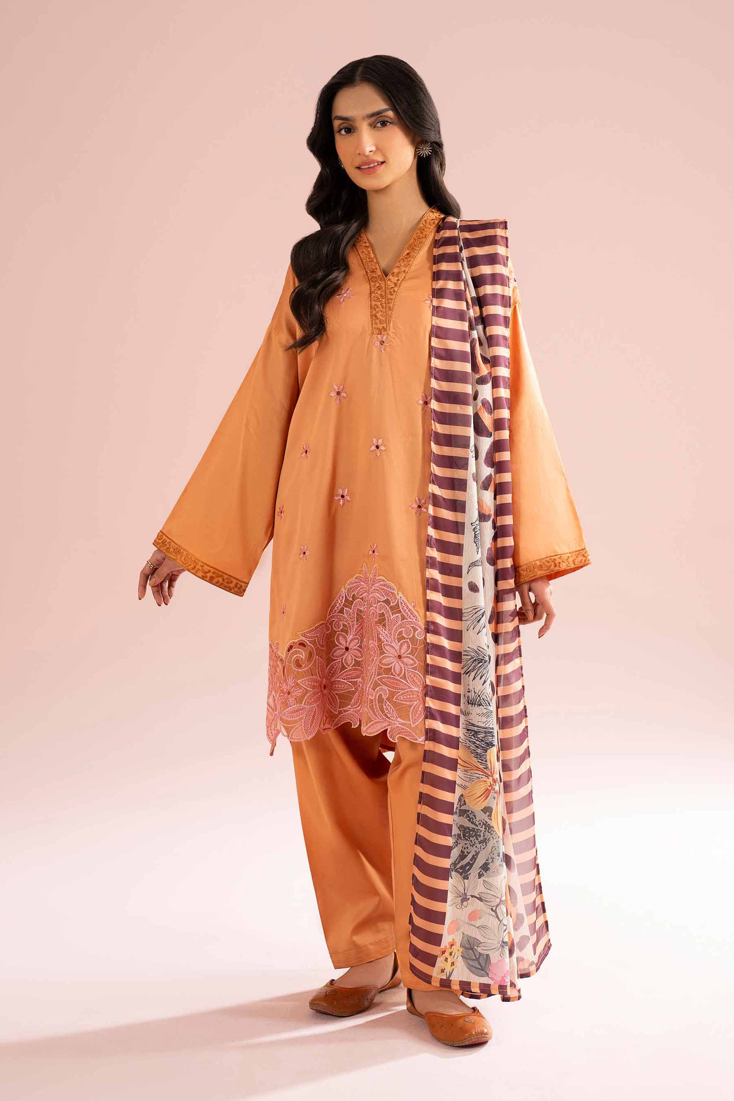 3 Piece - Embroidered Suit - PE26-62