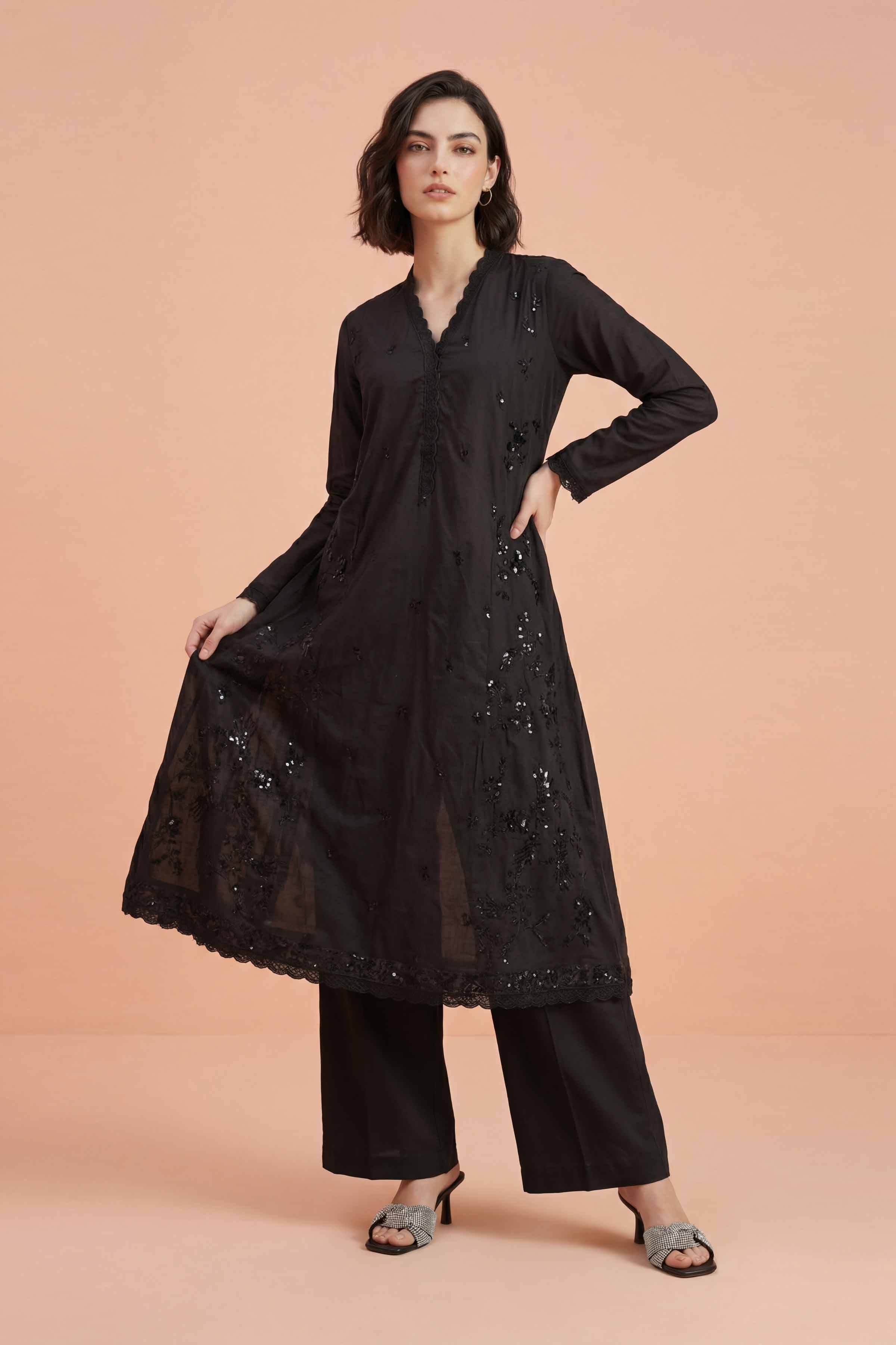 Embroidered Dress - PE26-95