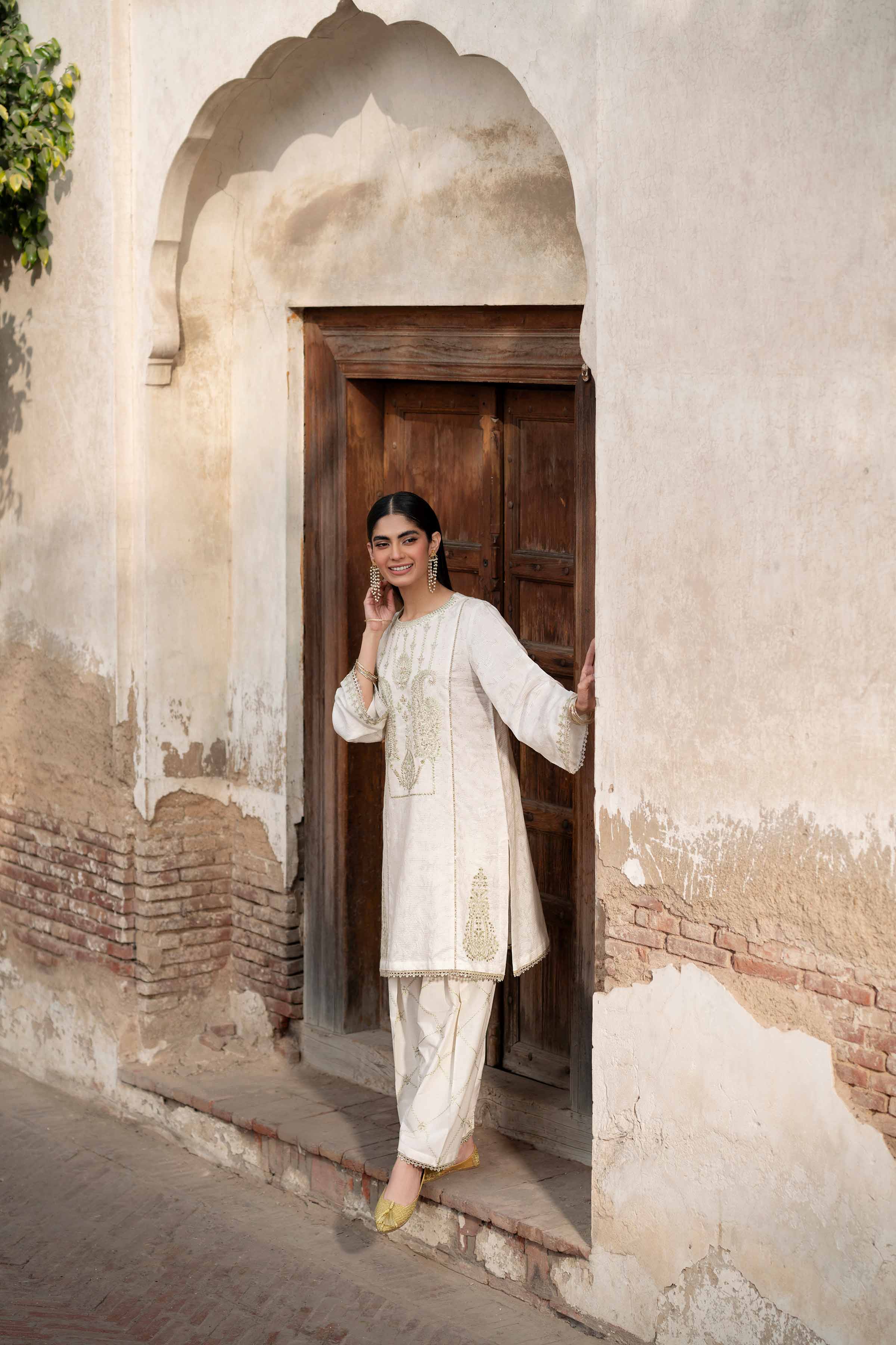 2 Piece - Embroidered Suit - PFE25-10