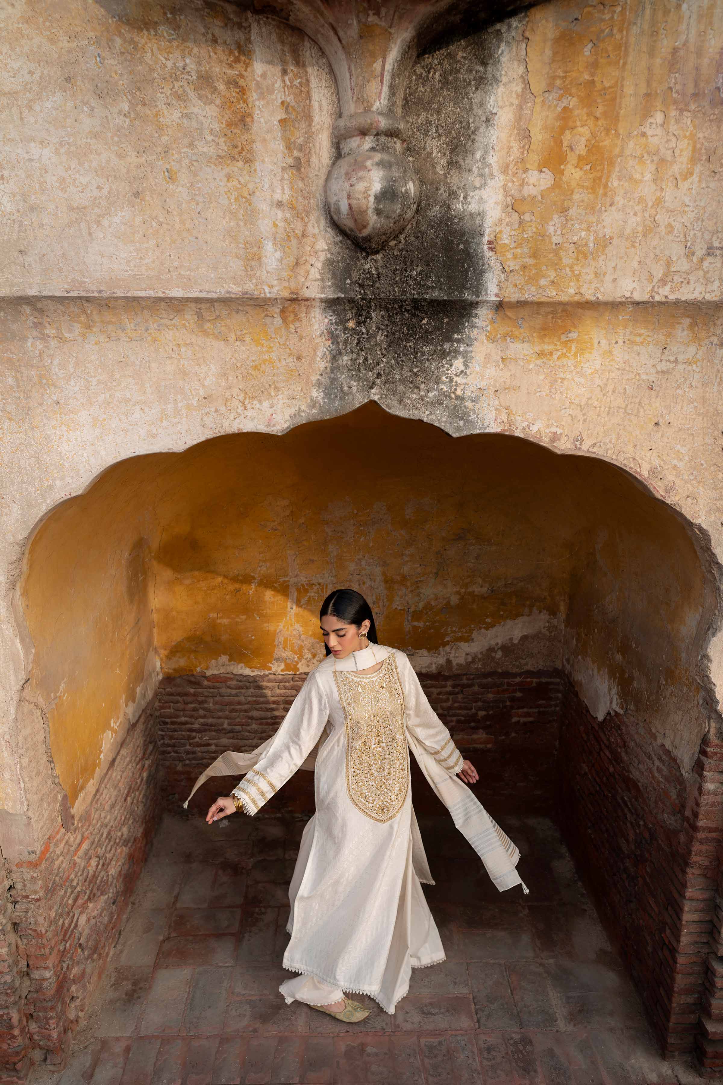 3 Piece - Embroidered Suit - PFE25-12