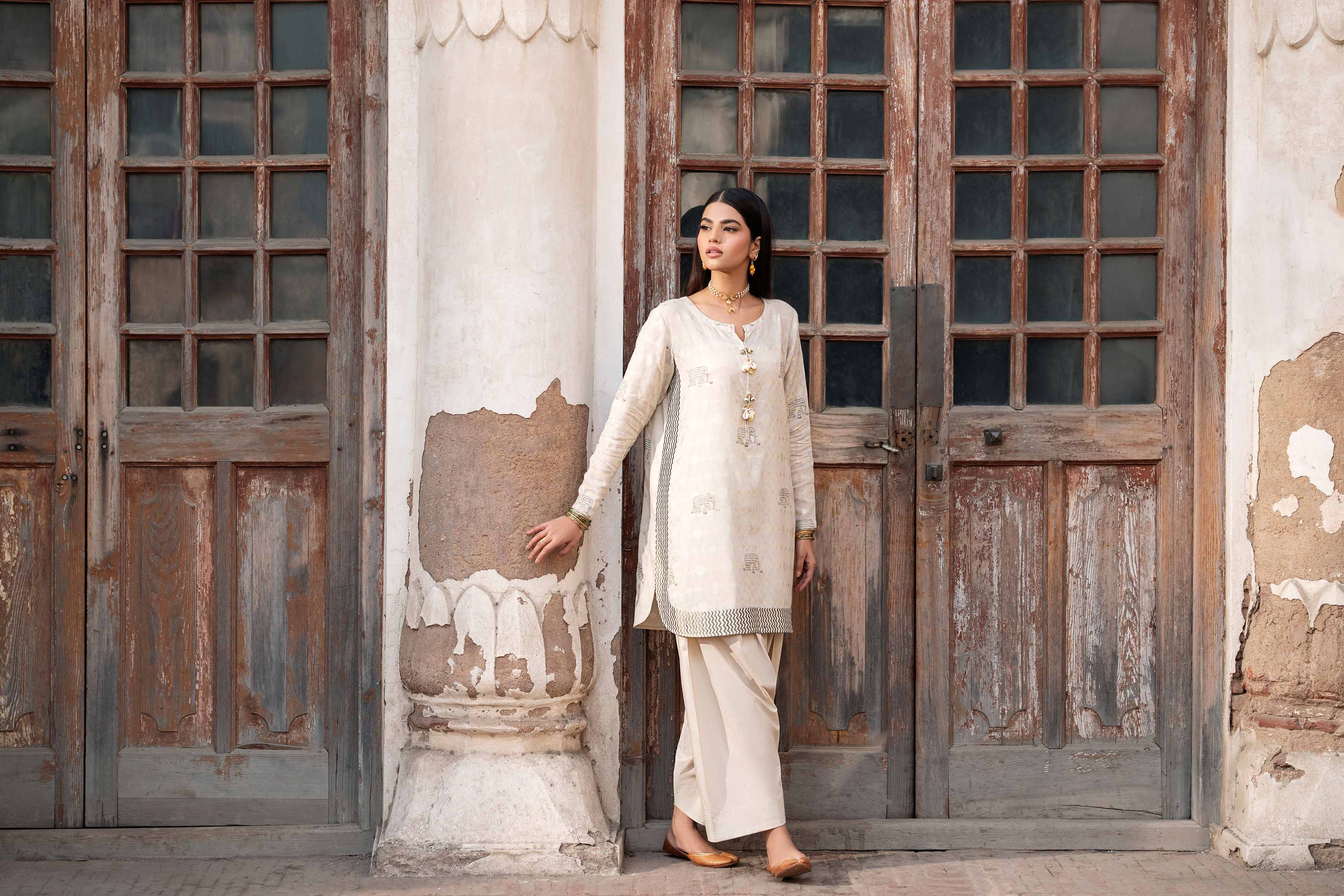 2 Piece - Printed Embroidered Suit - PFE25-25