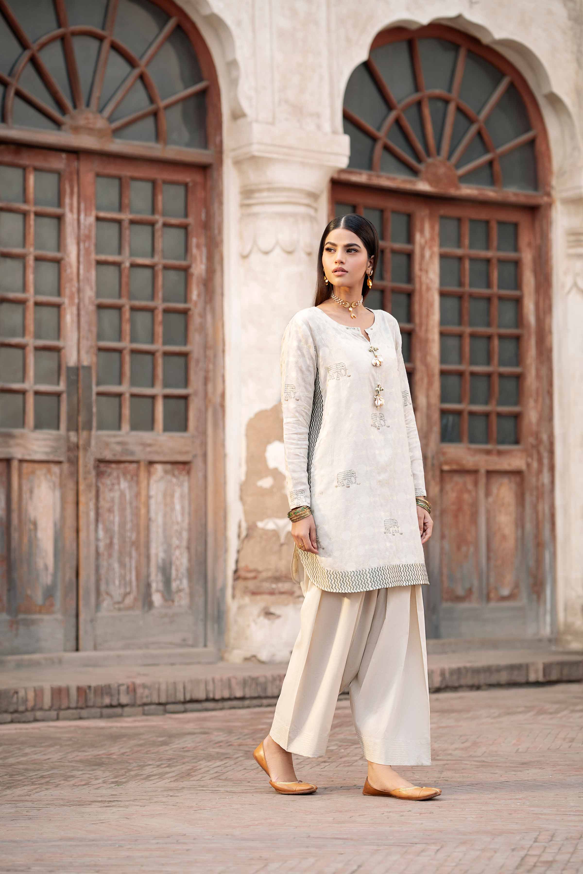 2 Piece - Printed Embroidered Suit - PFE25-25