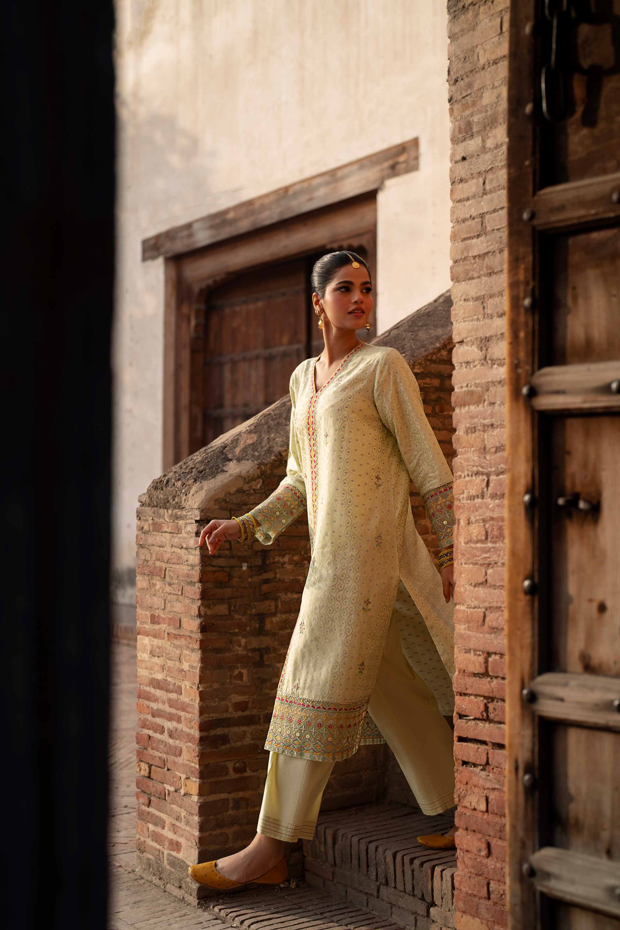 2 Piece - Embroidered Suit - PFE25-36