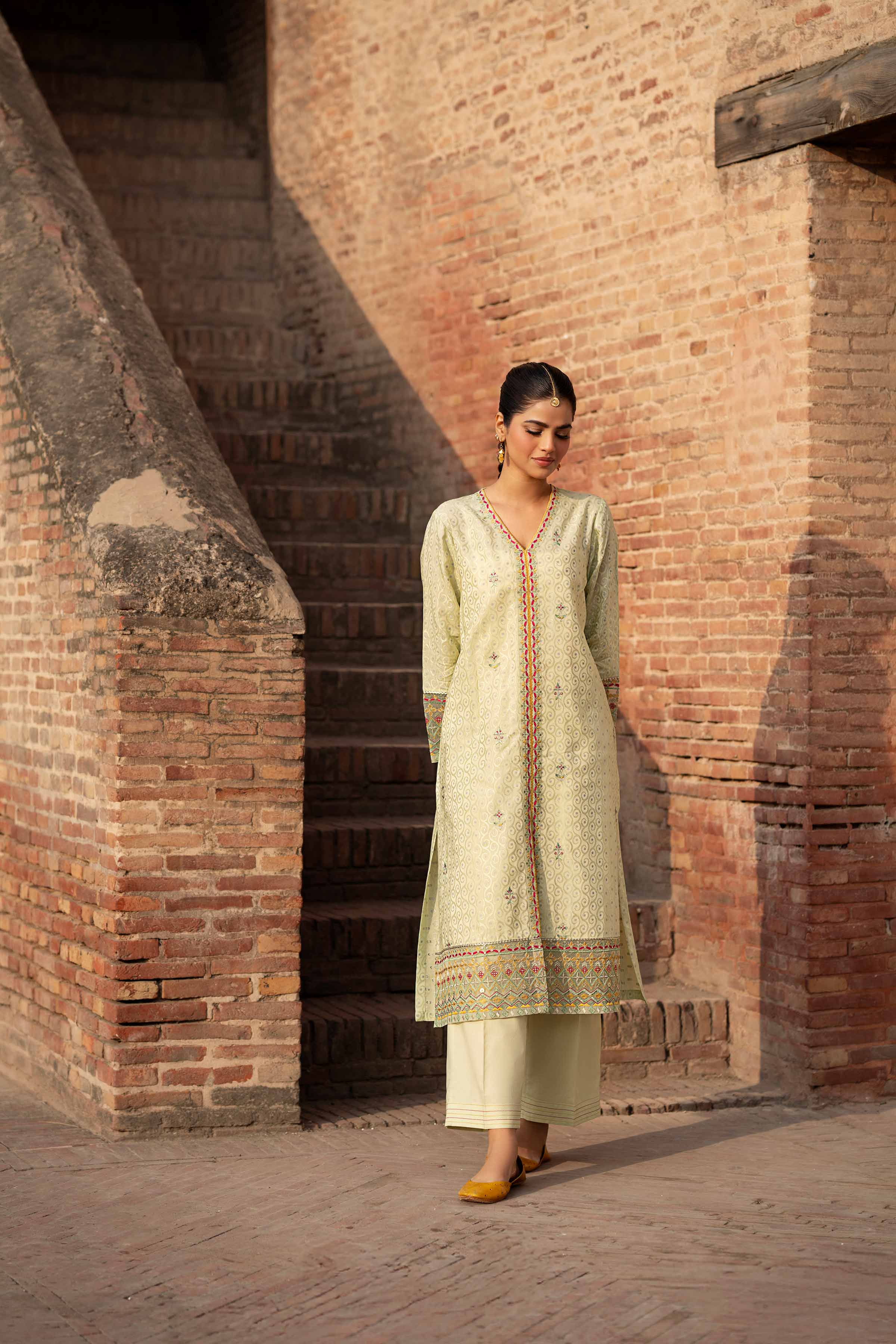 2 Piece - Embroidered Suit - PFE25-36