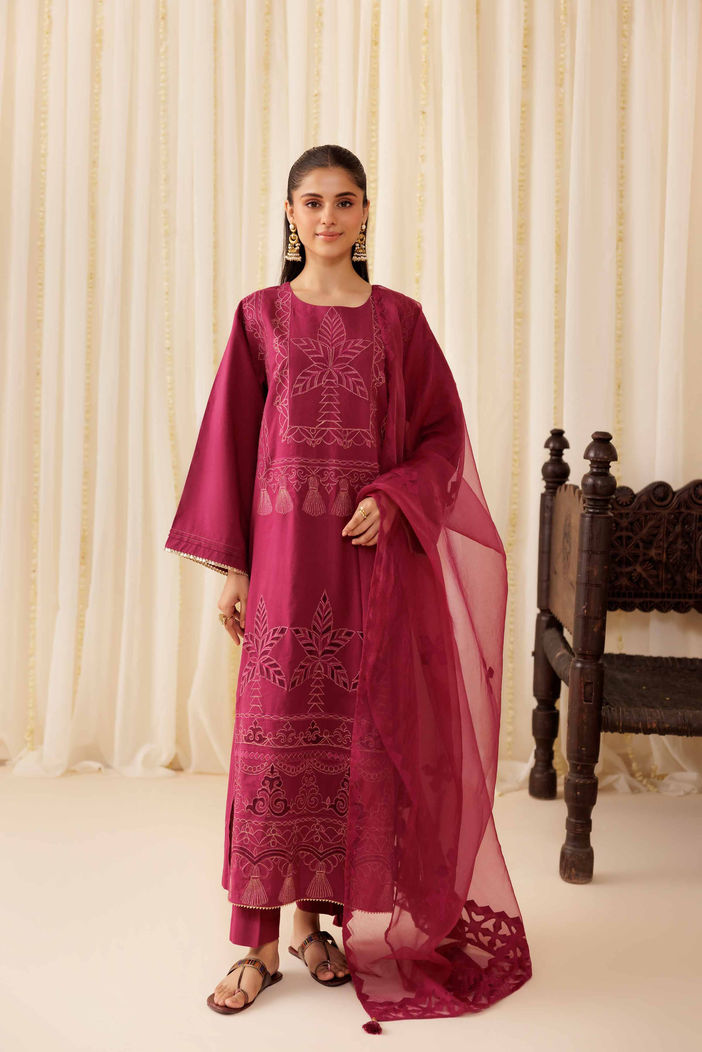 NISHATUAE - Purple Embroidered Cambric 3-piece Ready to wear Suit